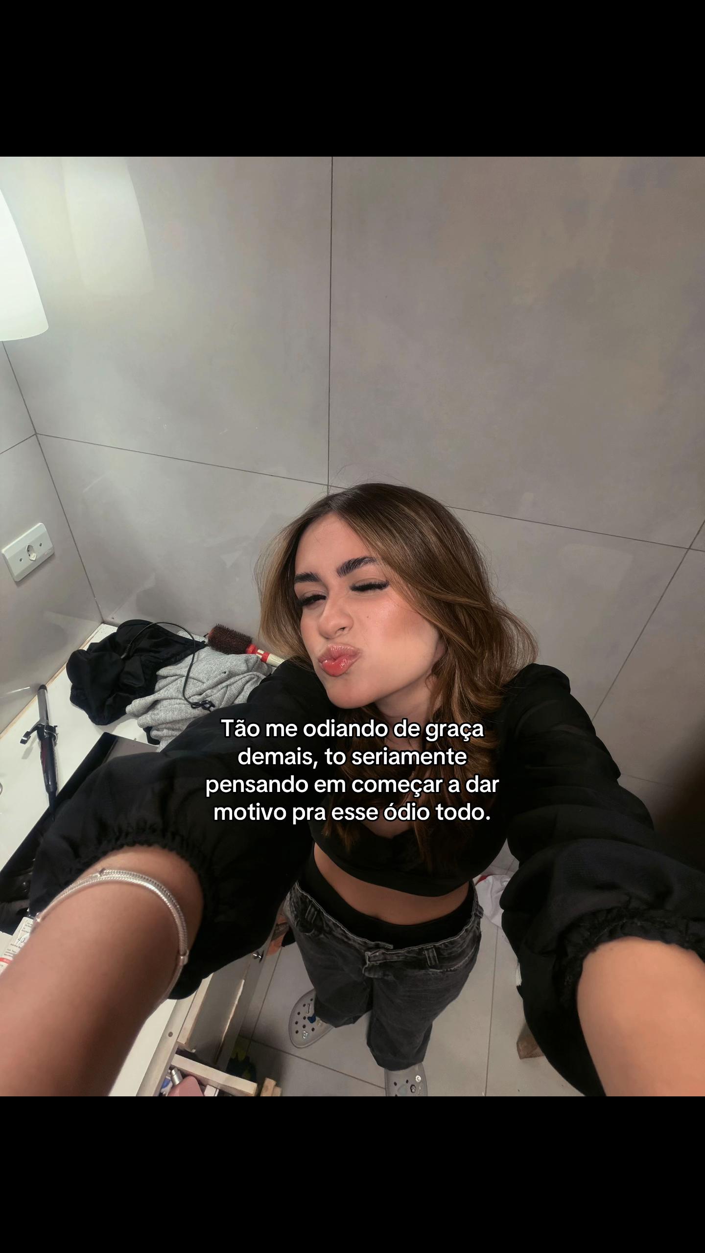 @Isa  💖