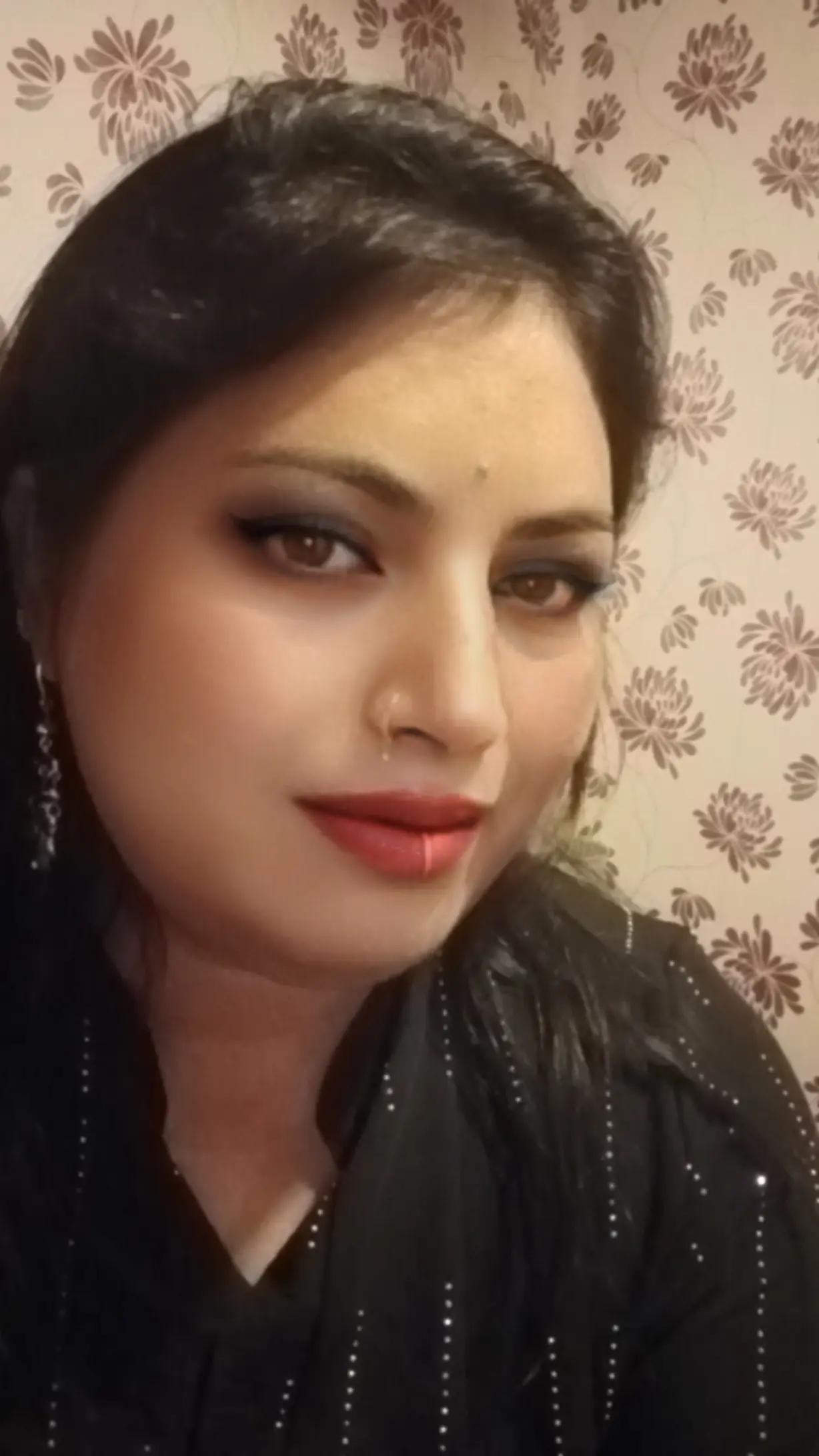 @Khalida Parveen