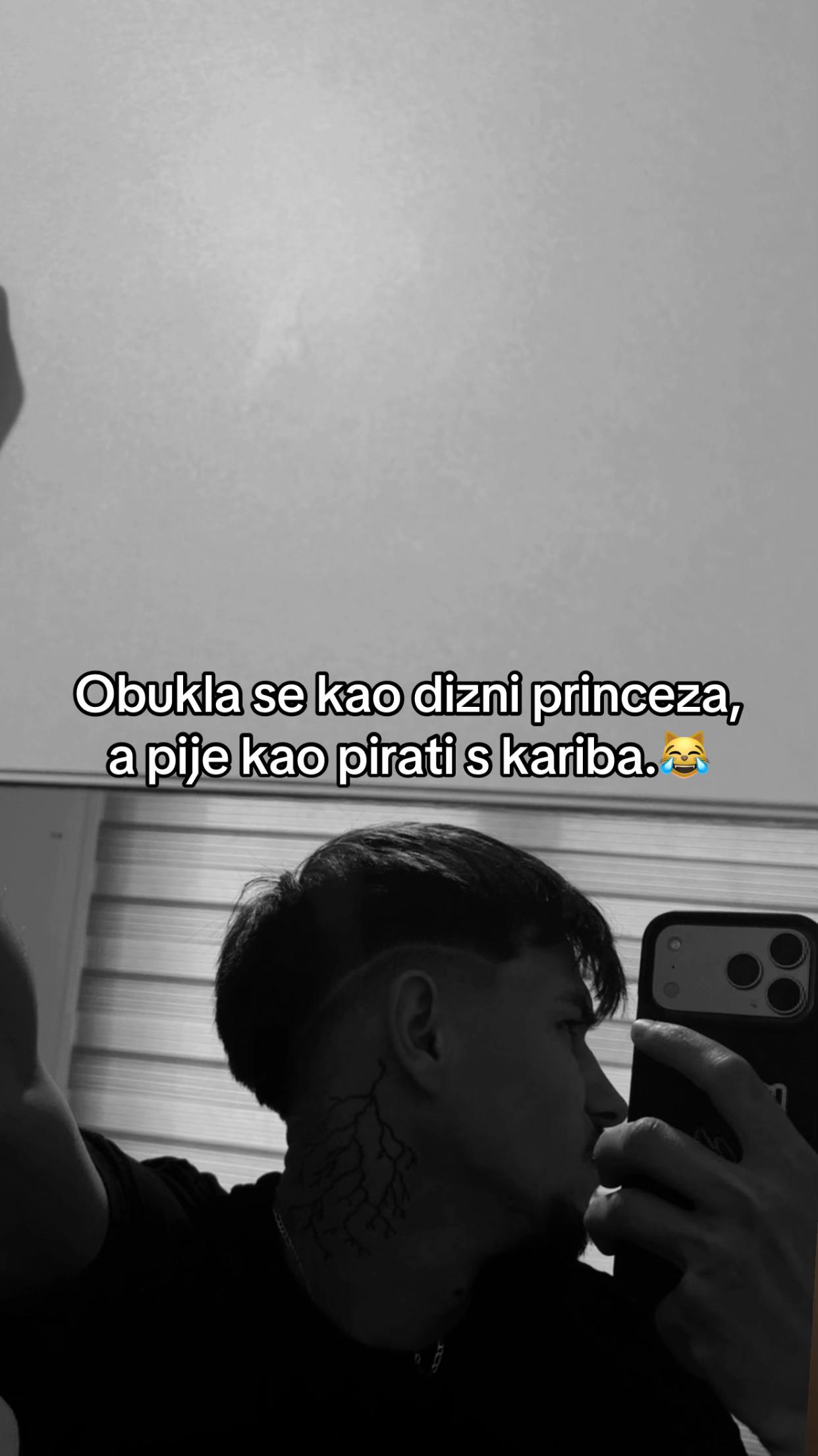 @Moćni