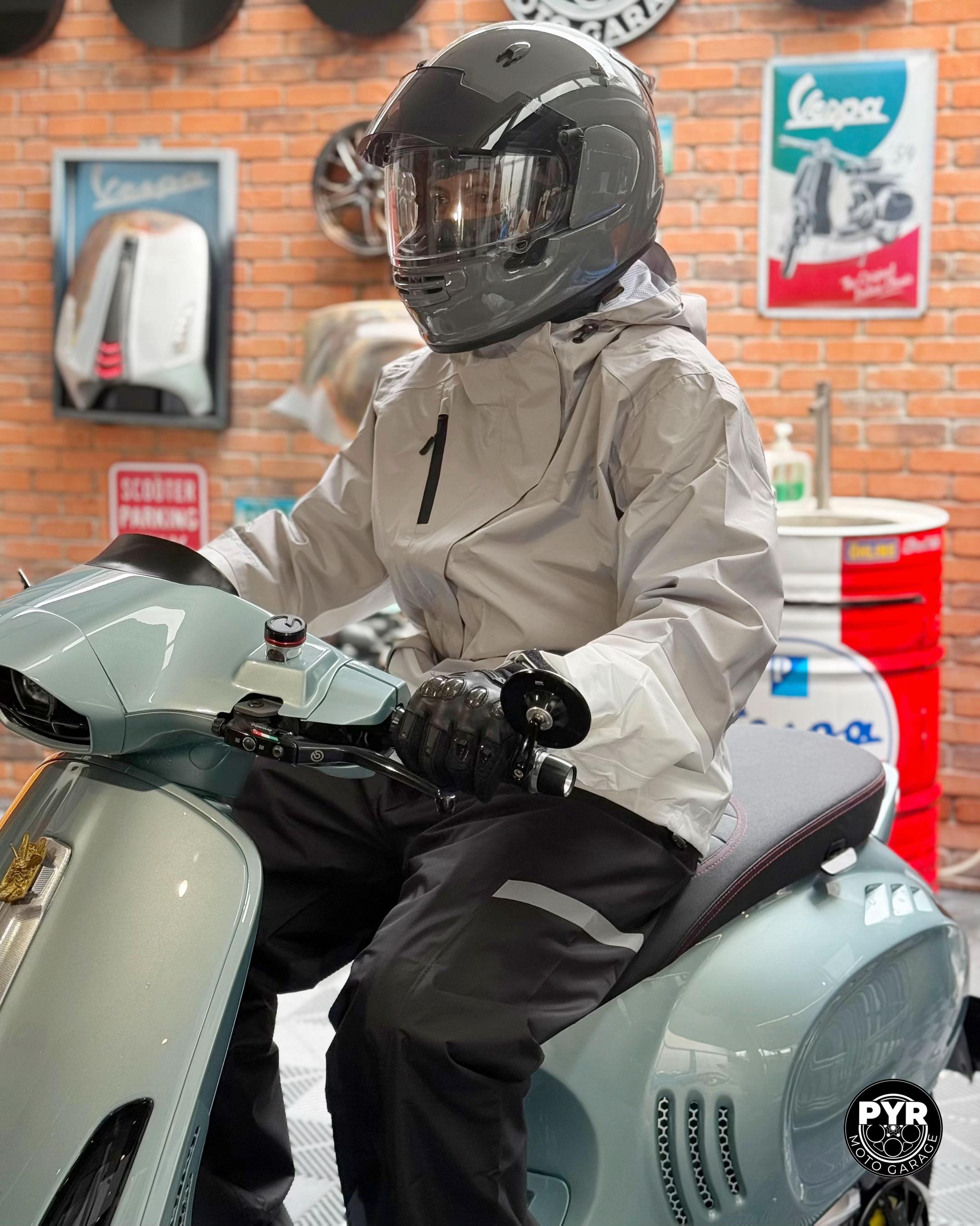 @Pyrmotogarage