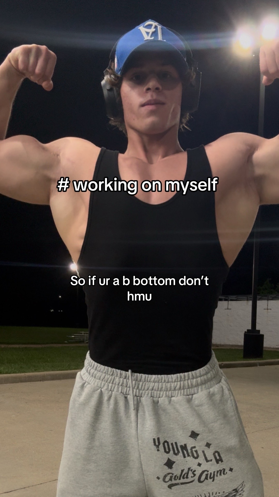 @jackedhiddencowboy