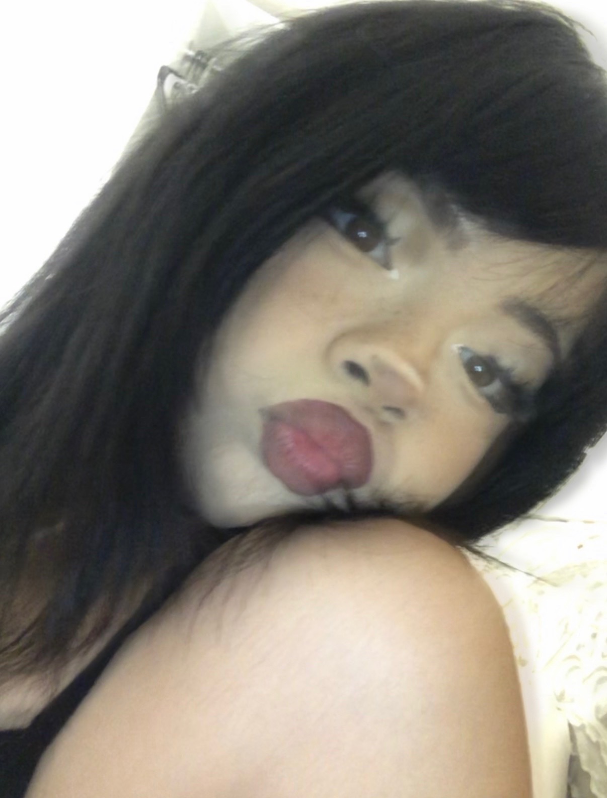 @caylee