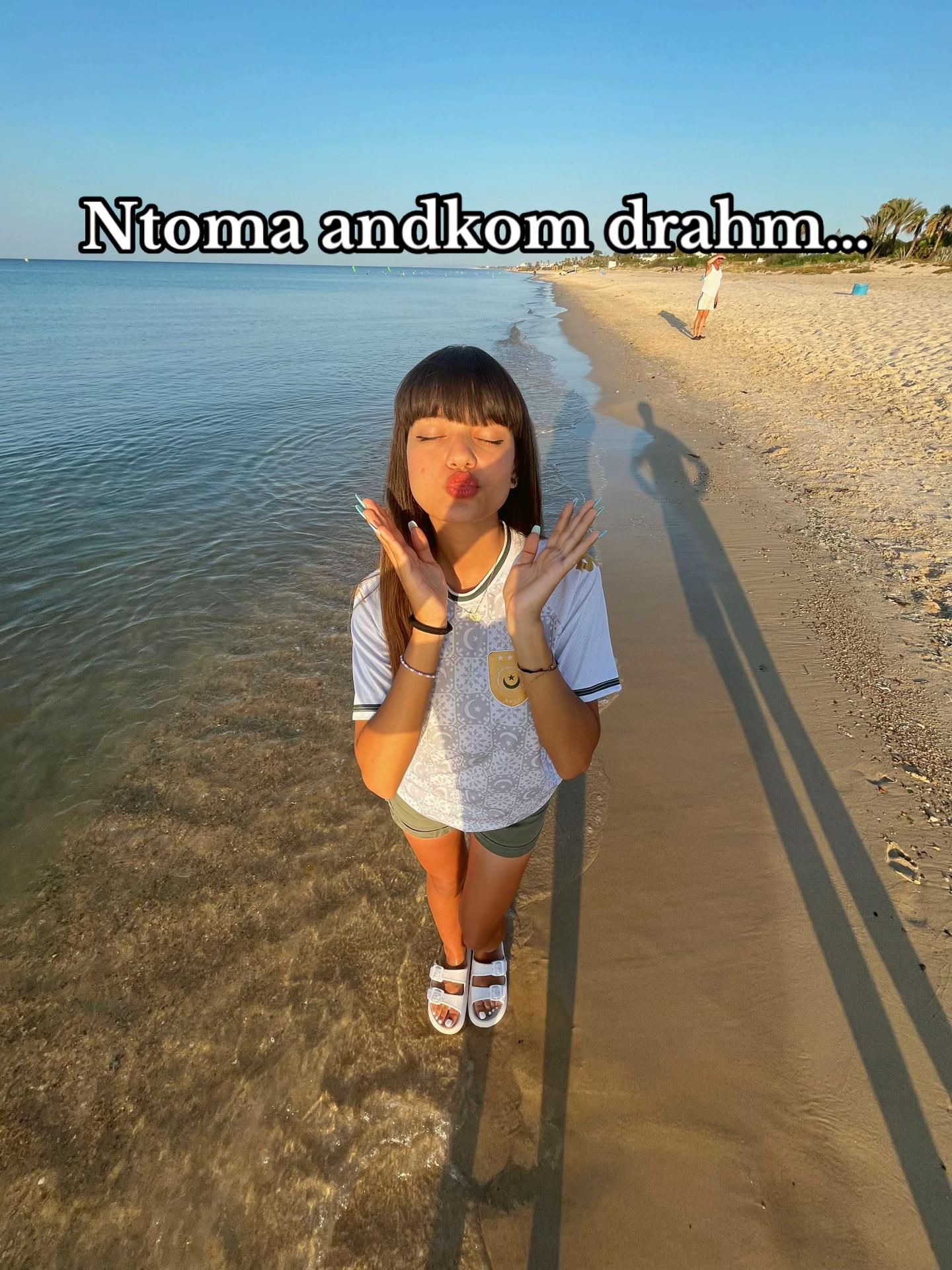 @💋