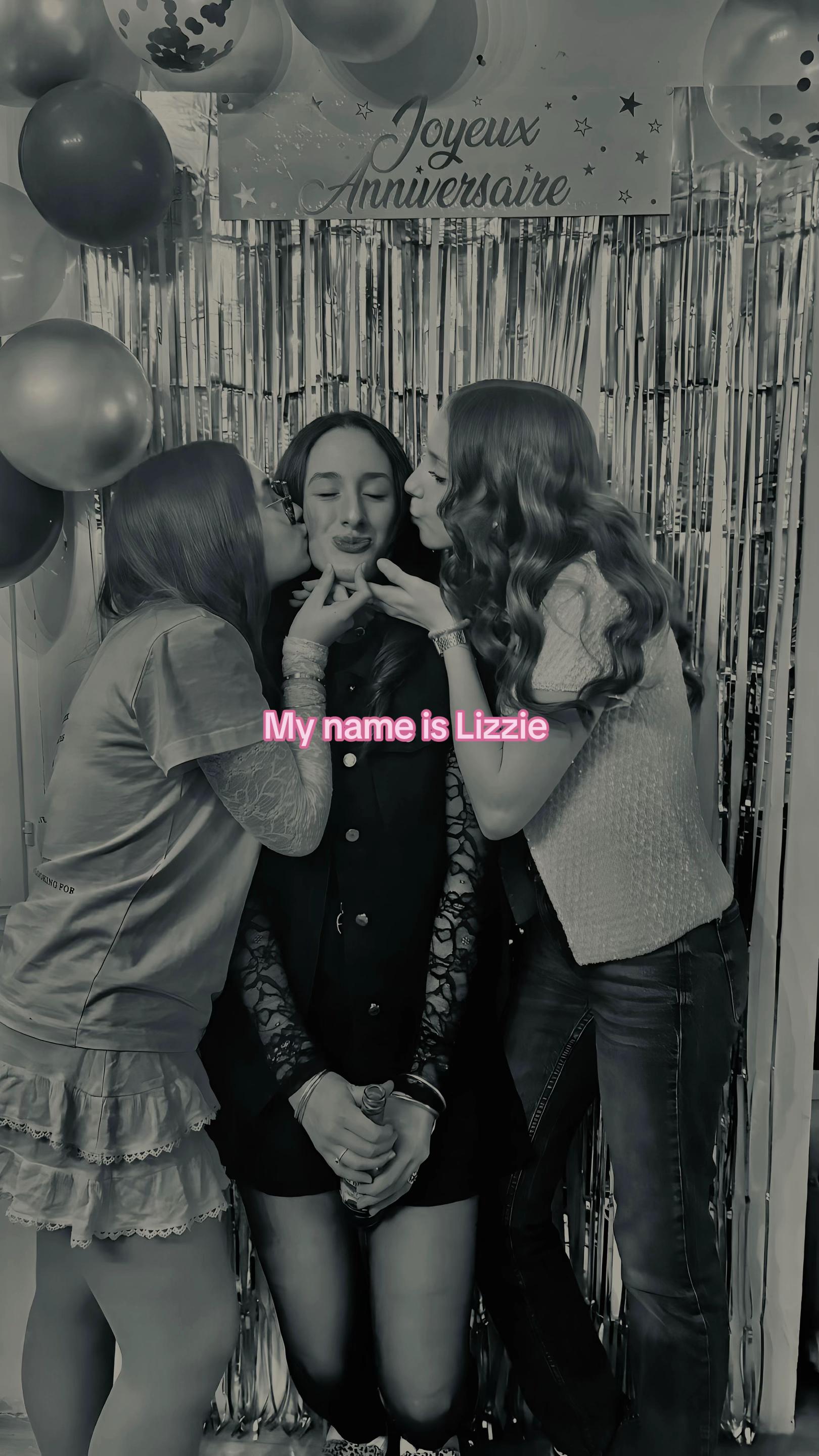 @lizzie ✰