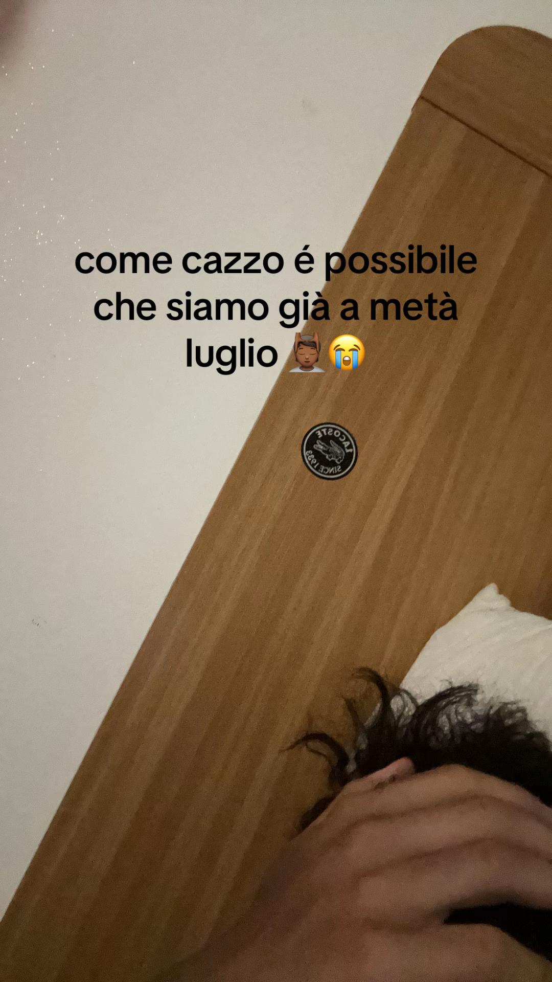 @walloma_