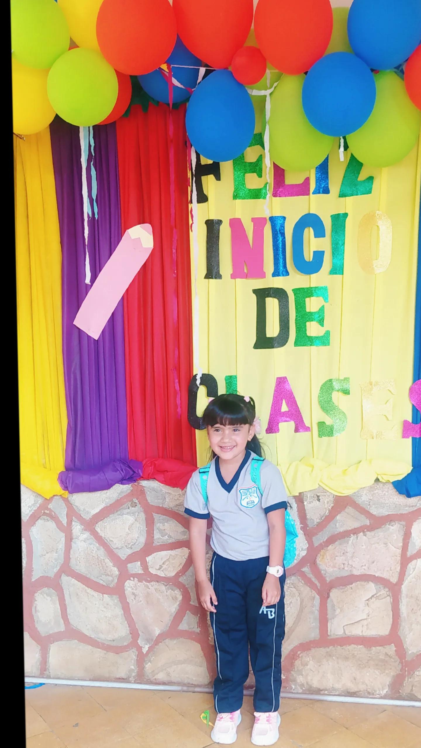 @Gabriela Godoy75
