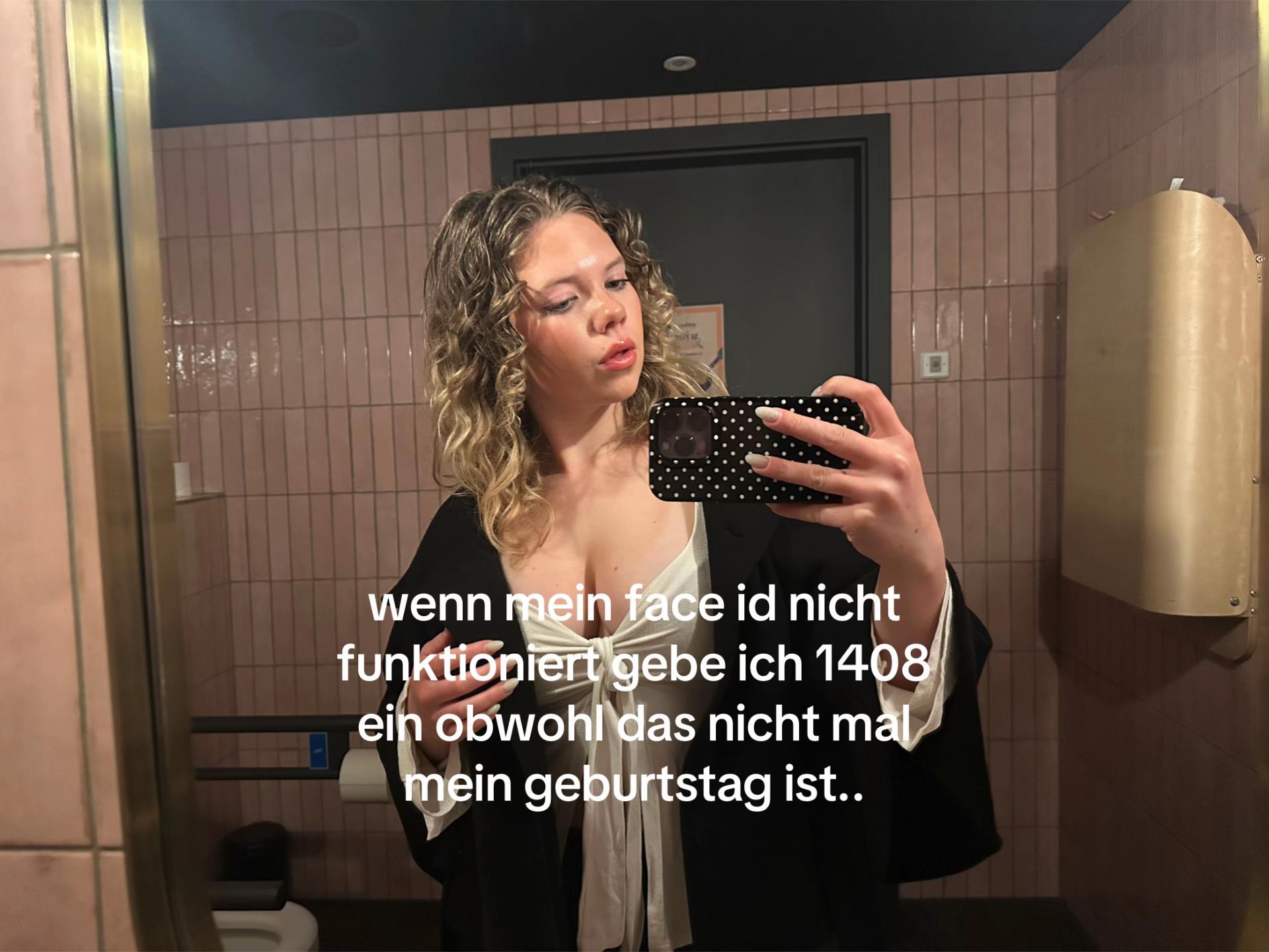 @Maya