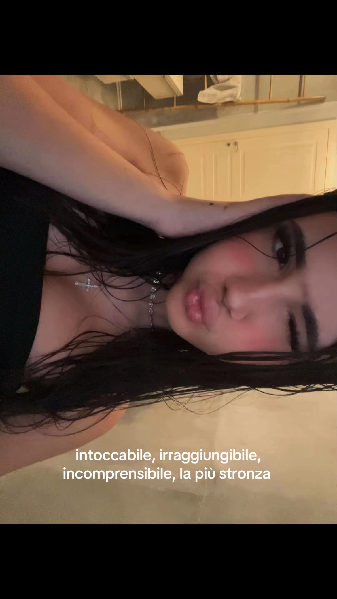 @𝟏𝟕