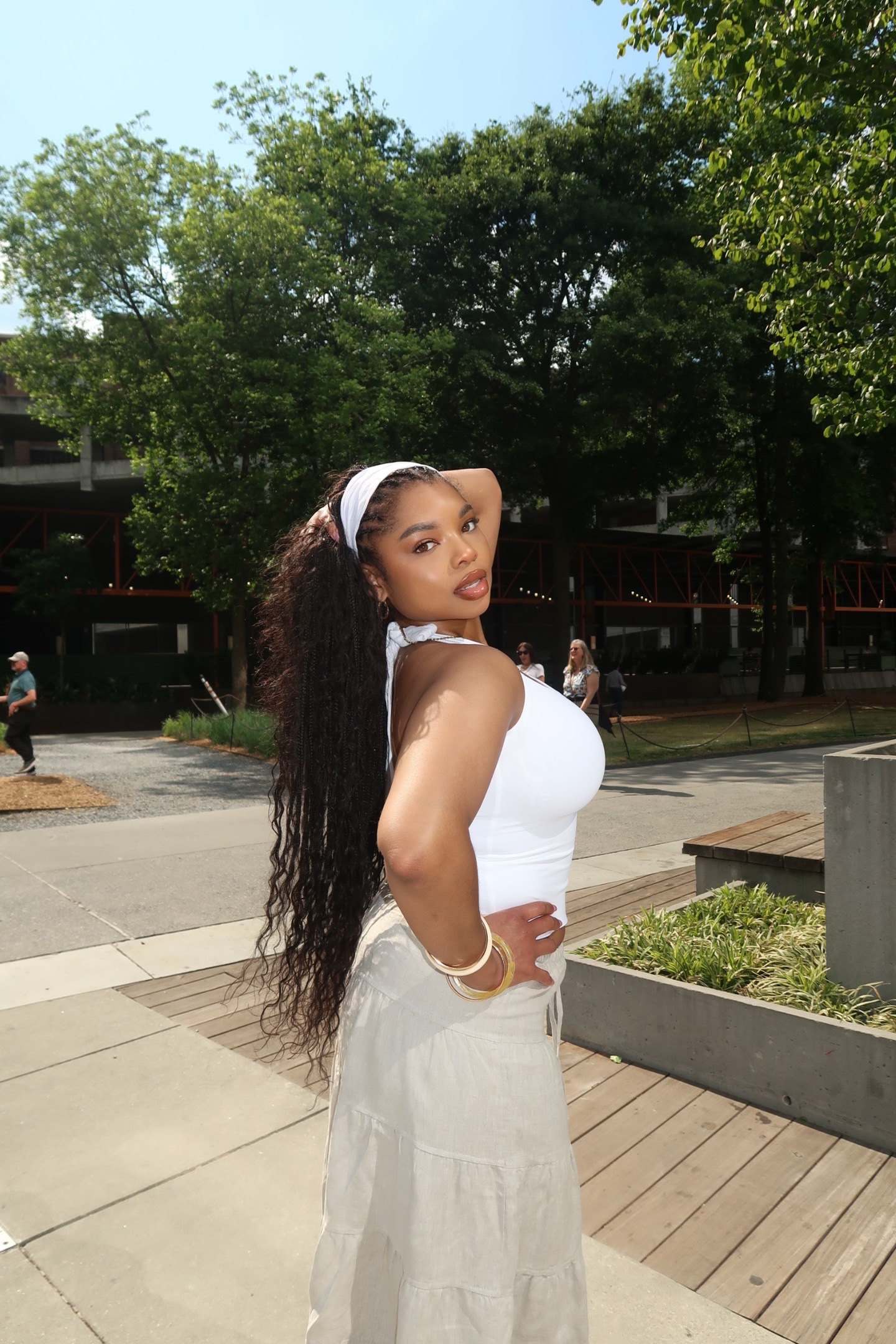@asianae_