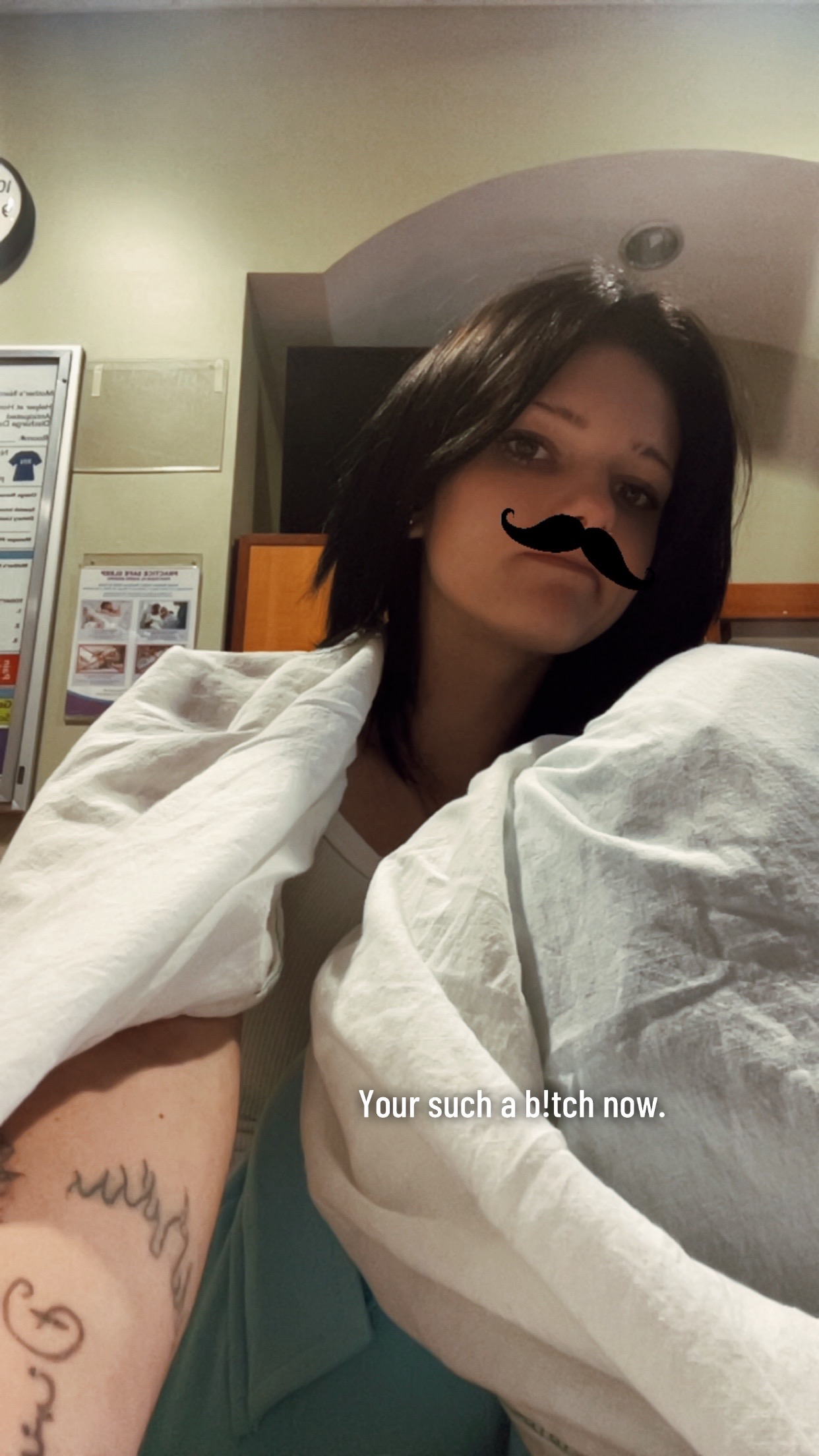 @𝔾𝕙𝕠𝕤𝕥𝕘𝕚𝕣𝕝_𝟚𝟘𝟙𝟟𝕩