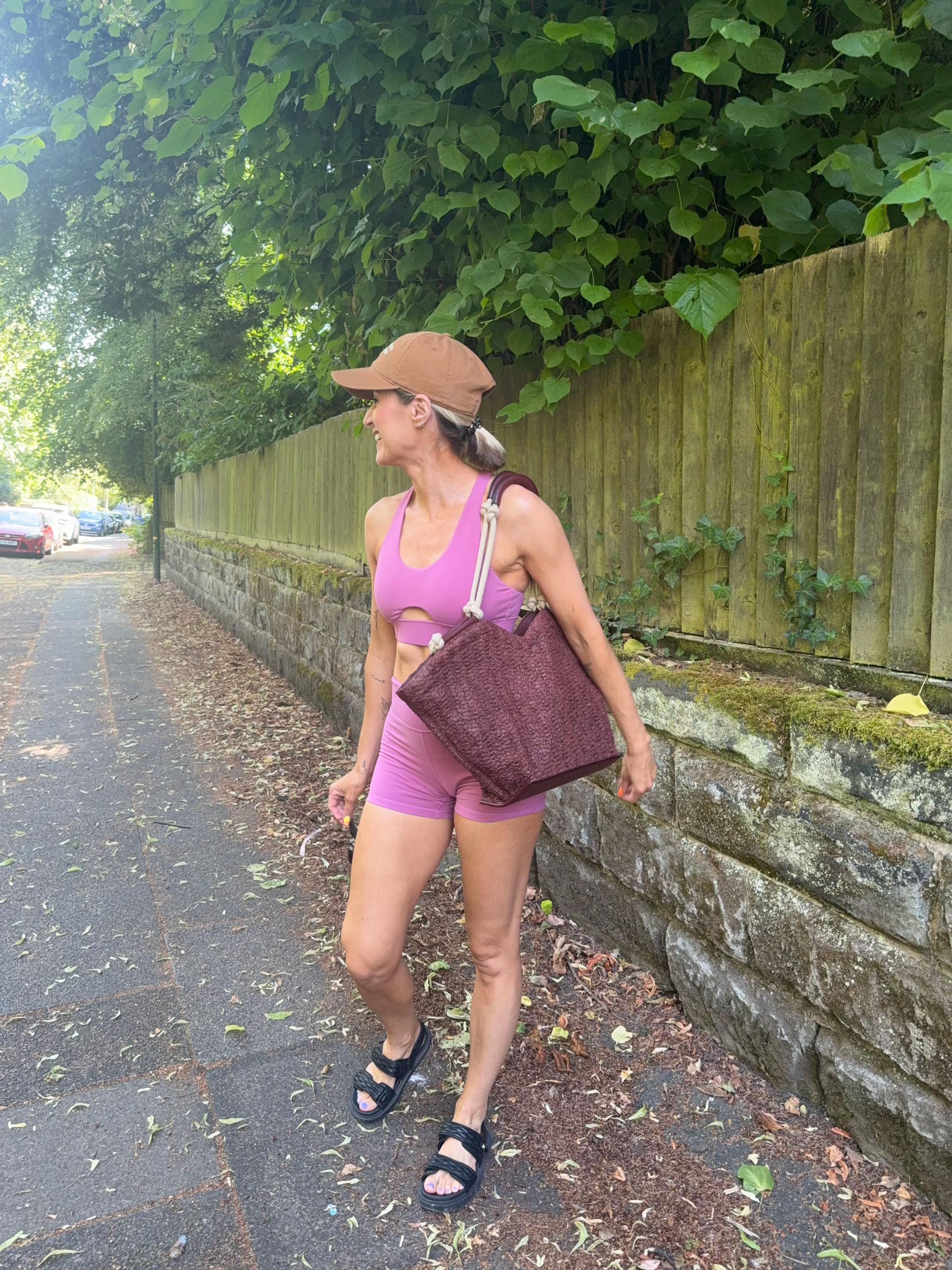 @Sarahjaynedunn