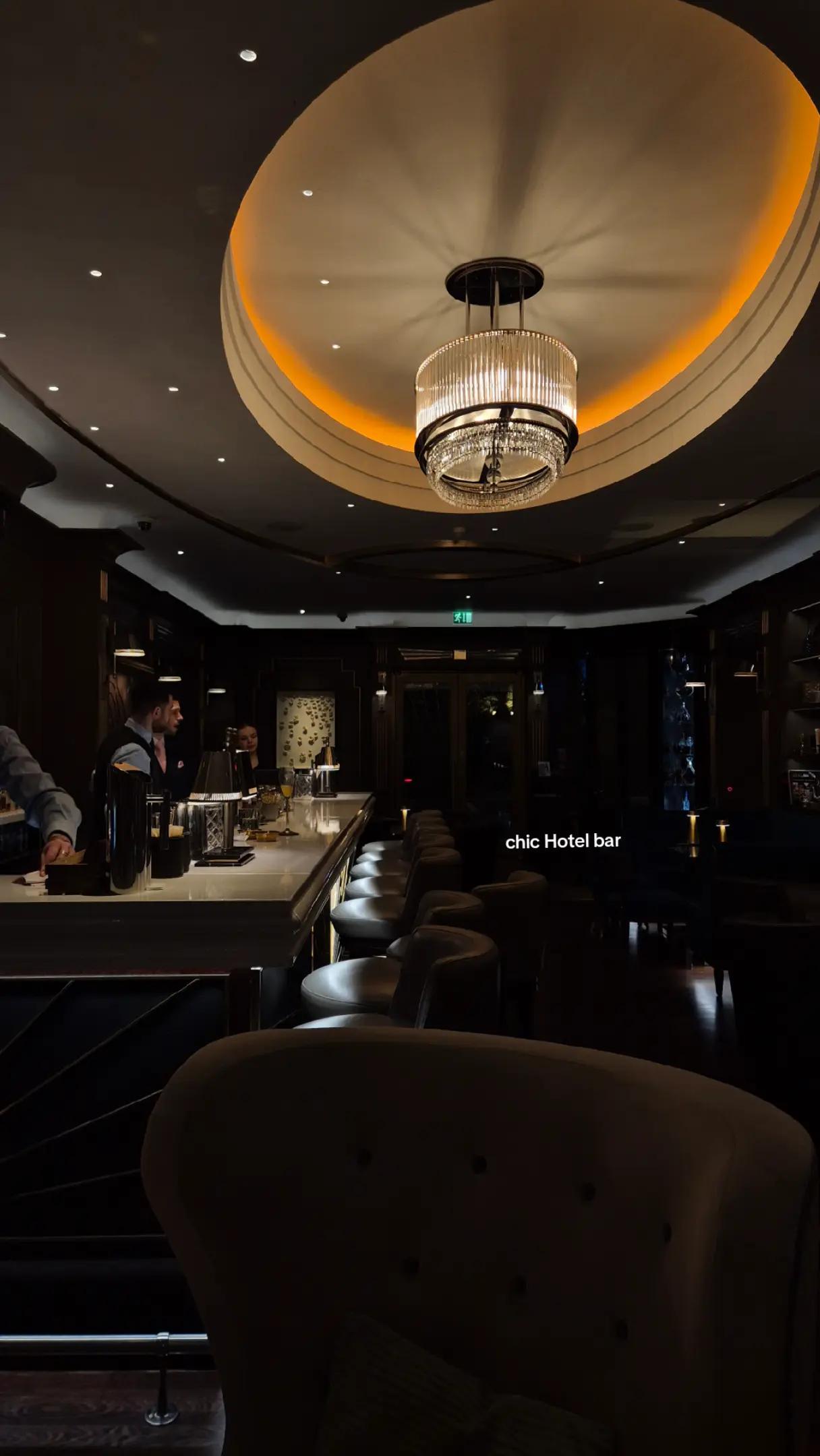 @Charlie Drinks London
