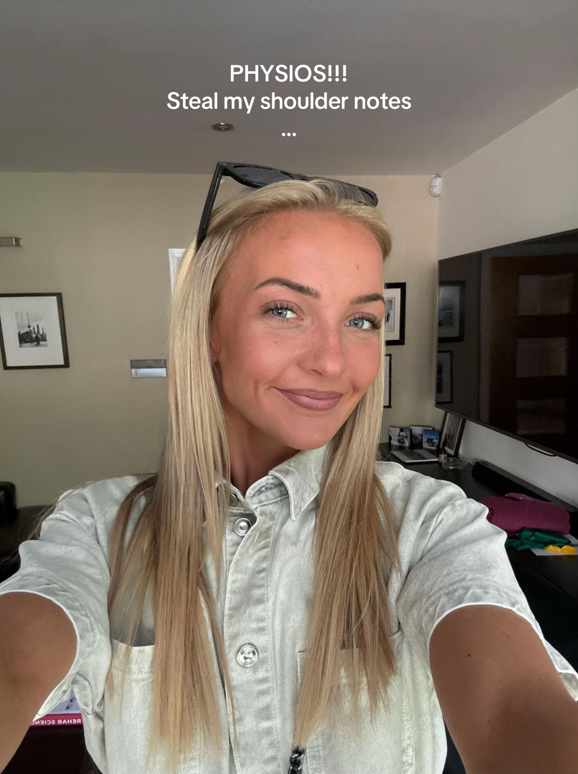 @ella.physio.fit
