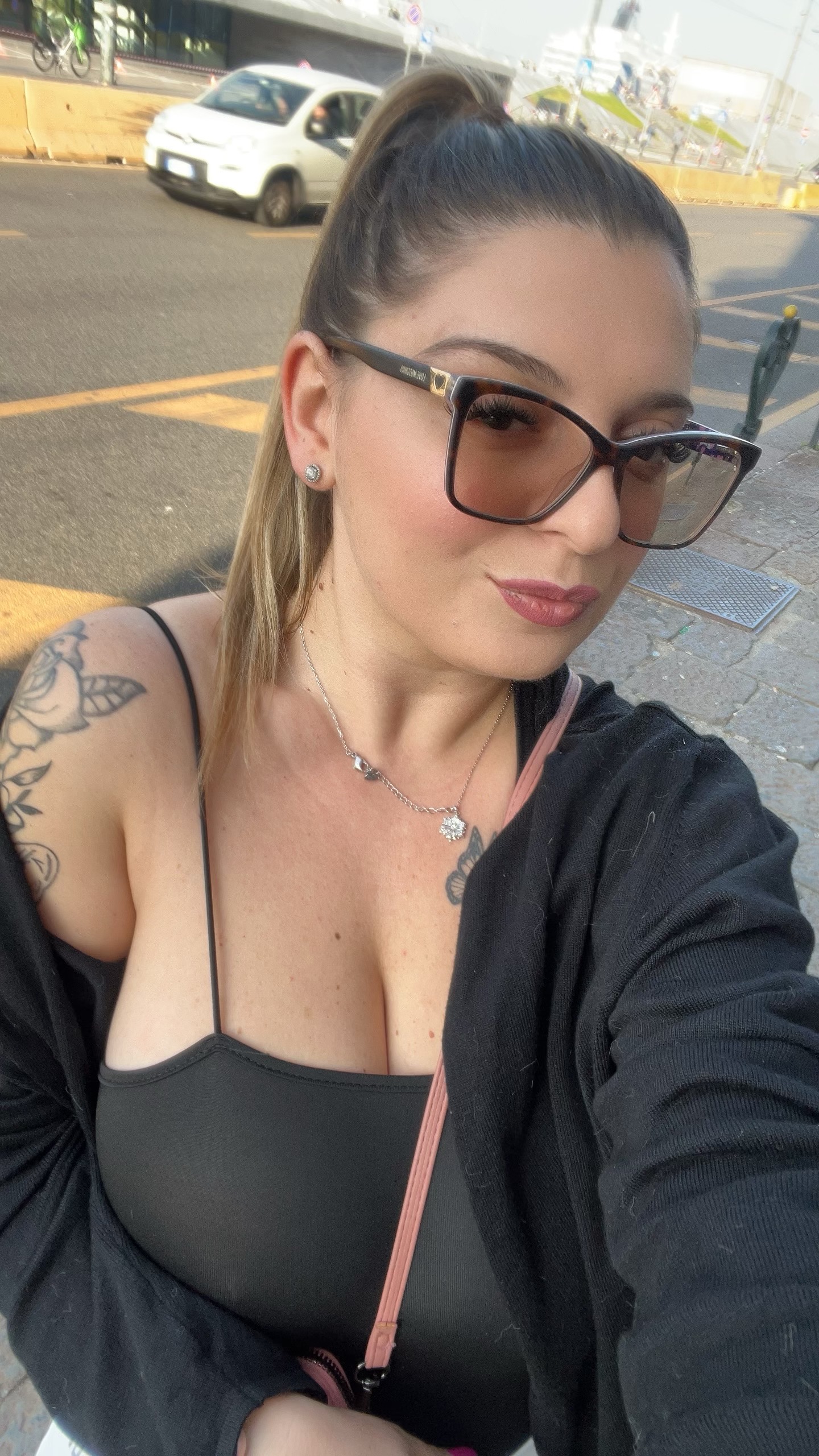 @Valentina