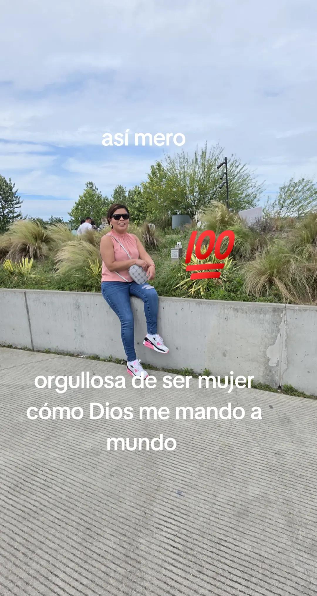 @Sandylachapina