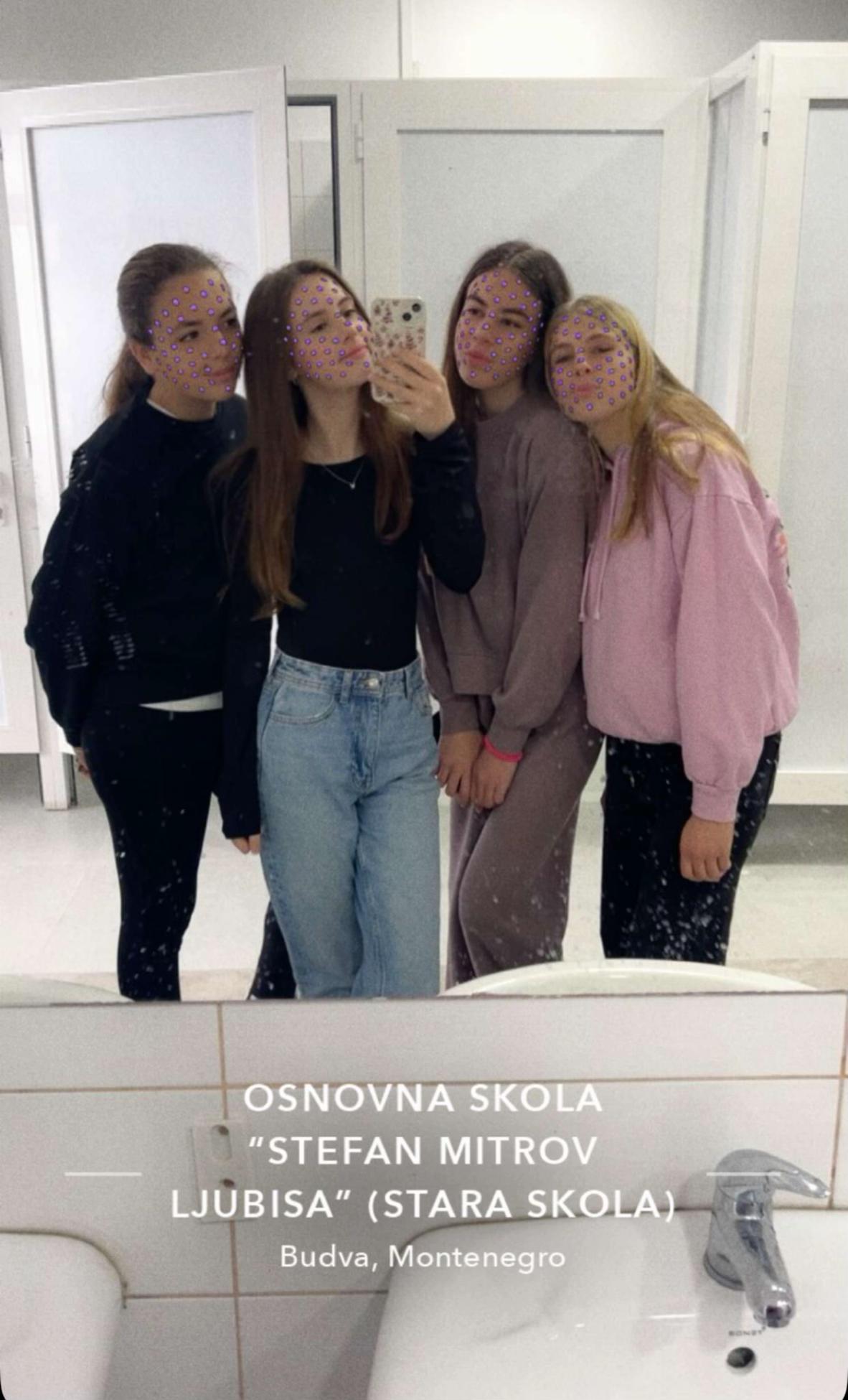@Saraa