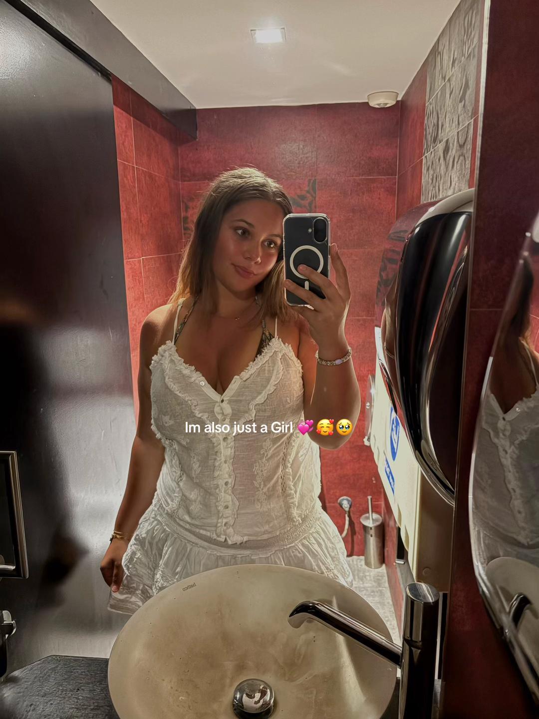 @Luana