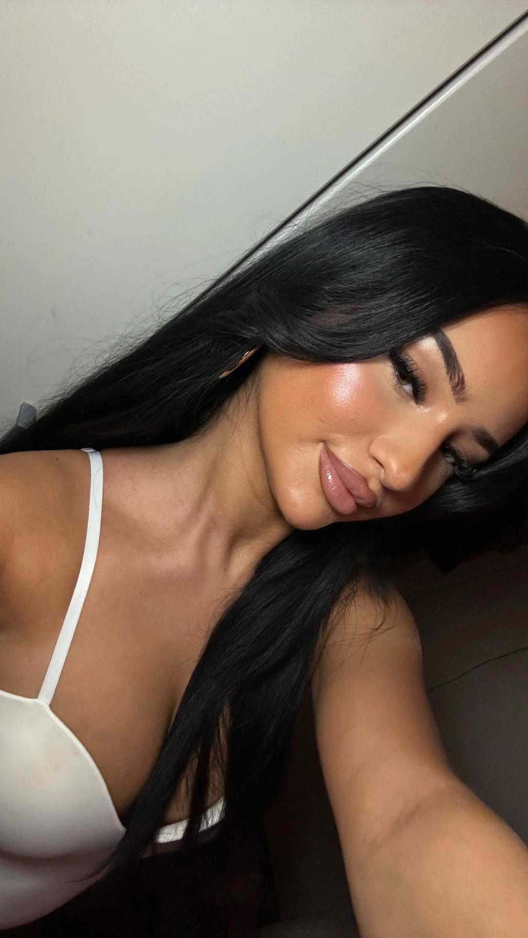 @𝒮𝒶𝓇𝒶𝒽.