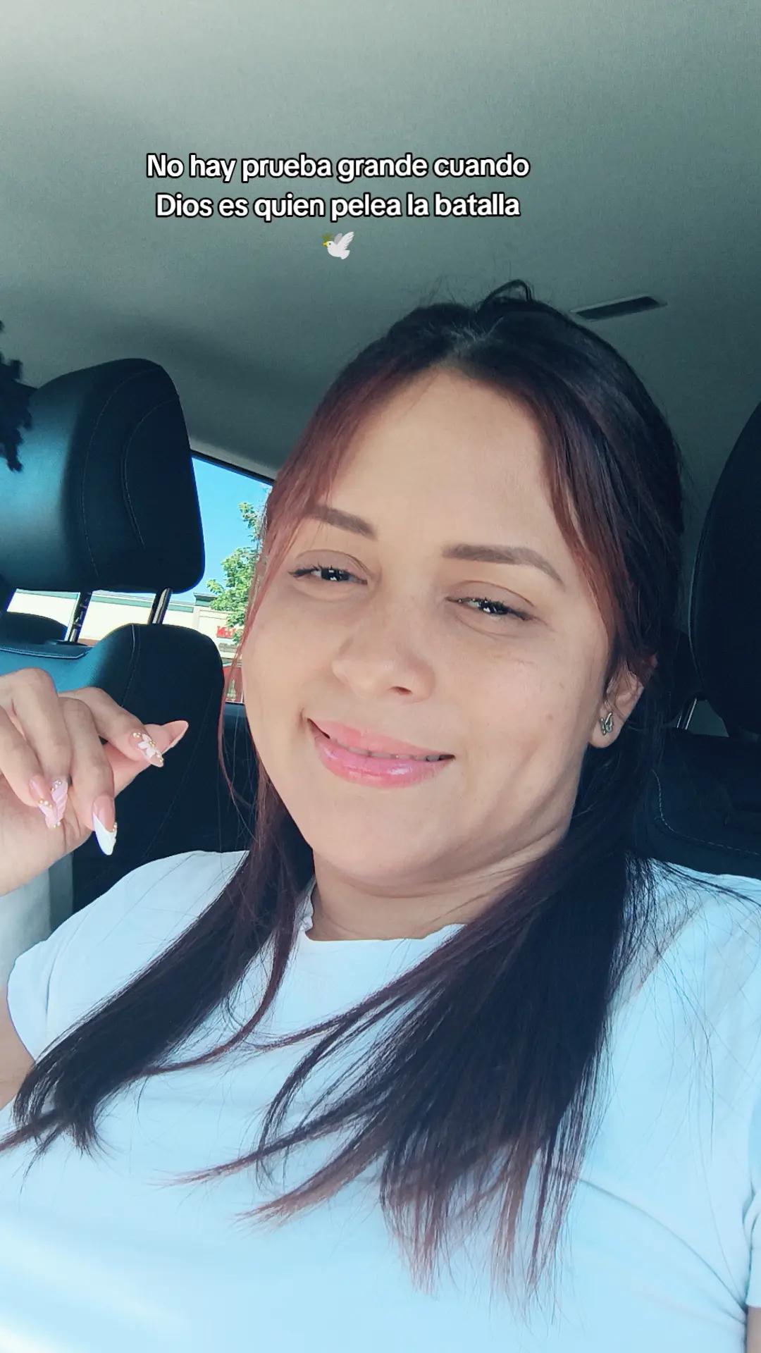 @_emily27dv