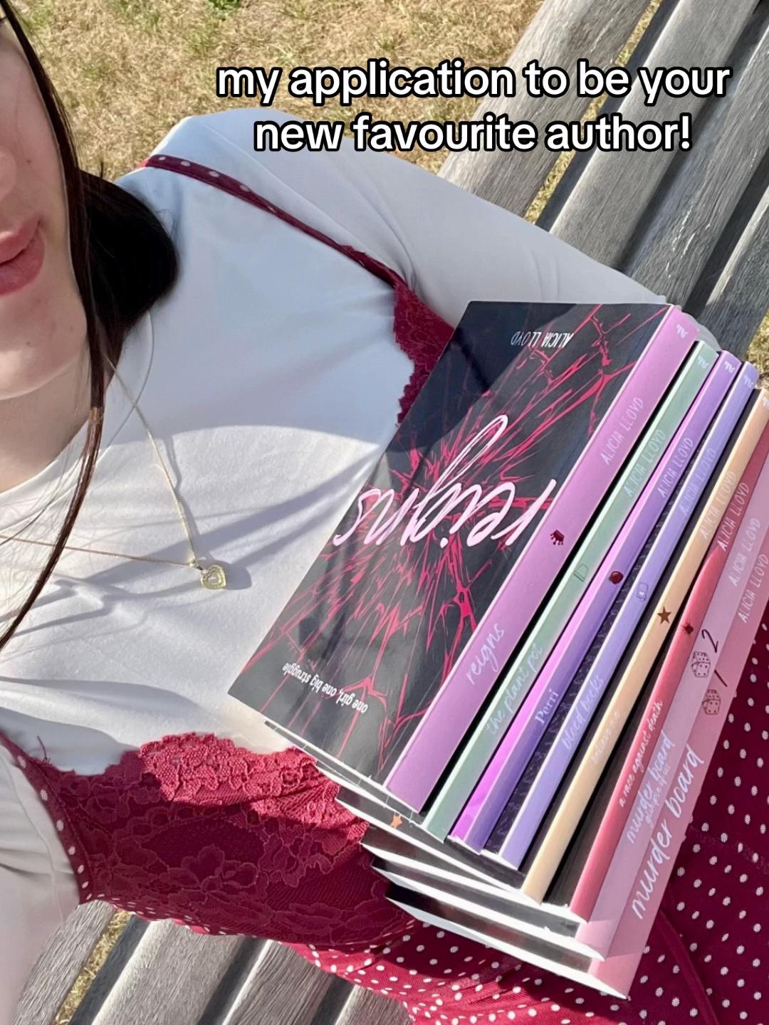 @Alicia Lloyd | Author
