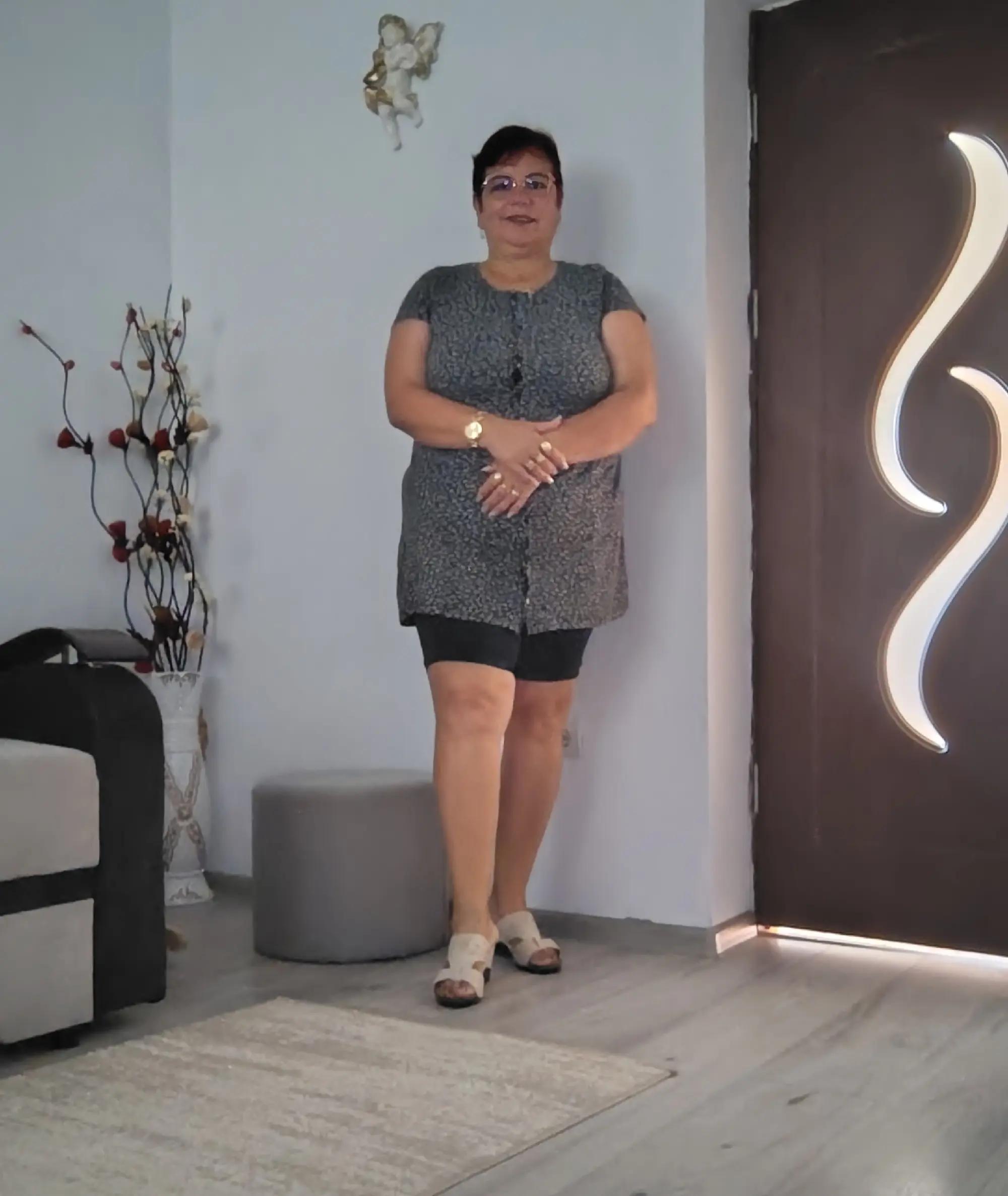 @Camelia Camy661