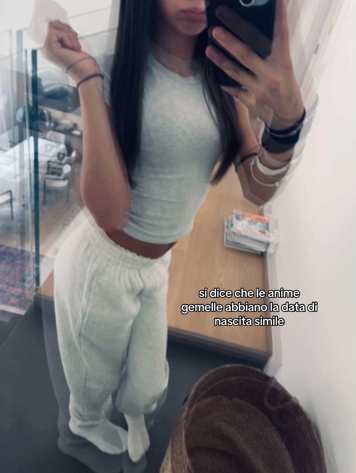@𝓥𝓪𝓵𝓮𝓷𝓽𝓲𝓷𝓪