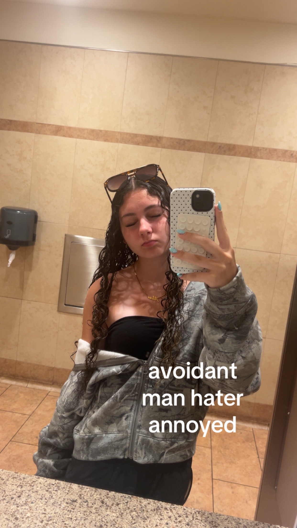@spam🐐🦄🪩✌️