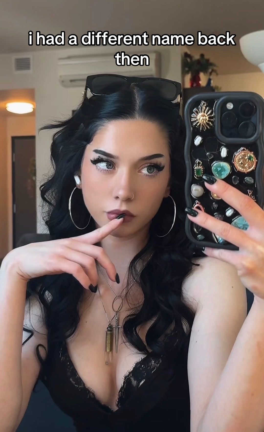 @🦇