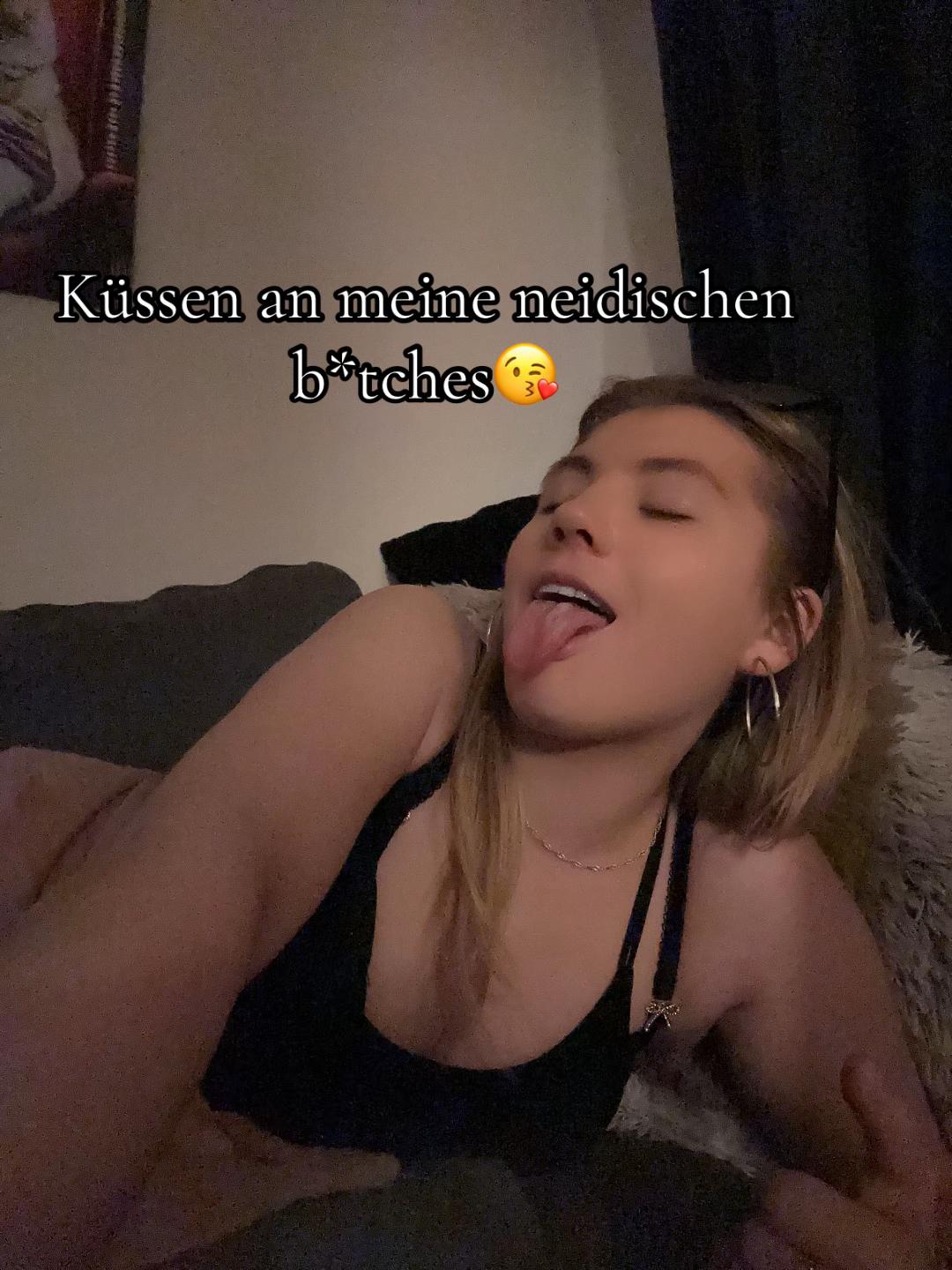 @🧸