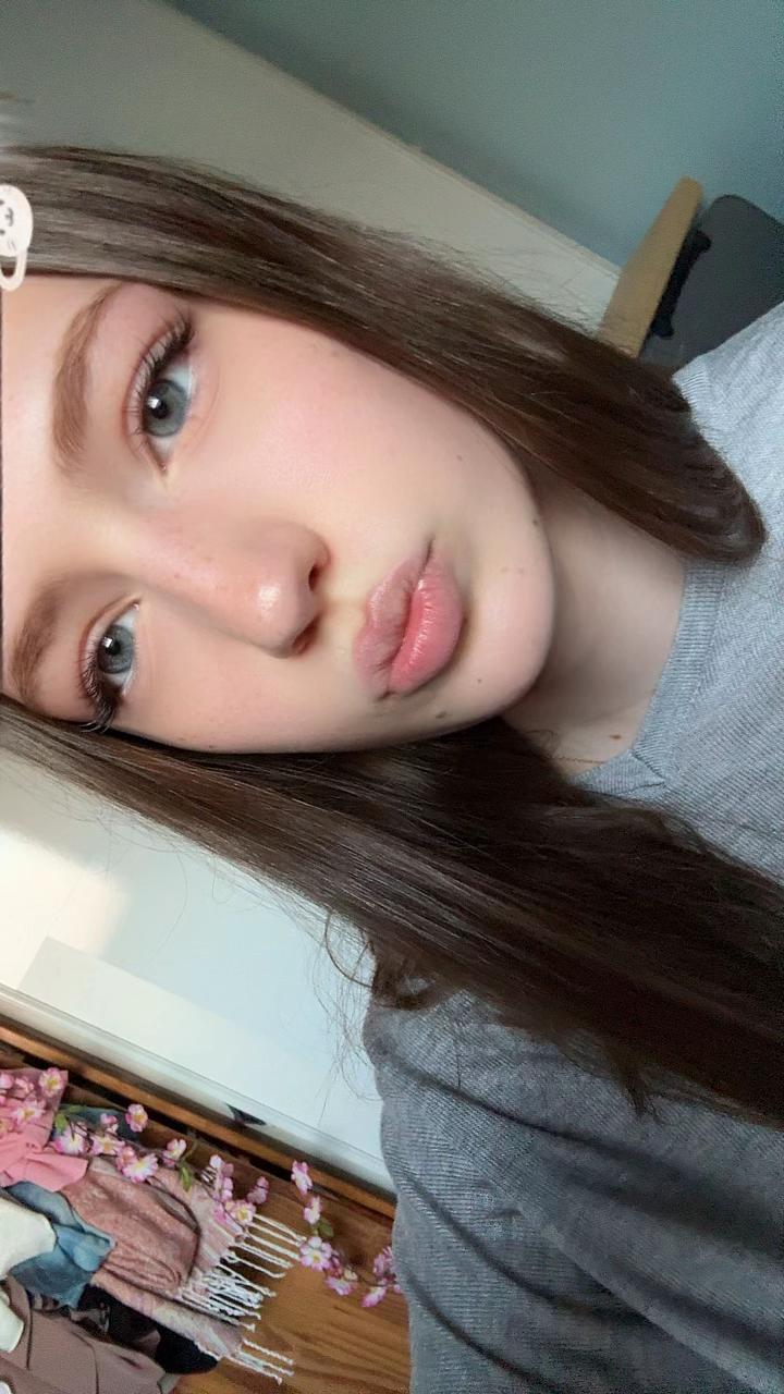 @𝐸𝓂𝒾 ˖᯽ ݁˖