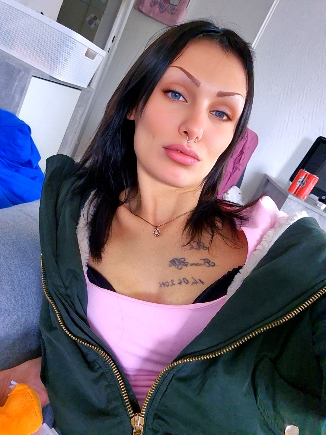 @neveryours