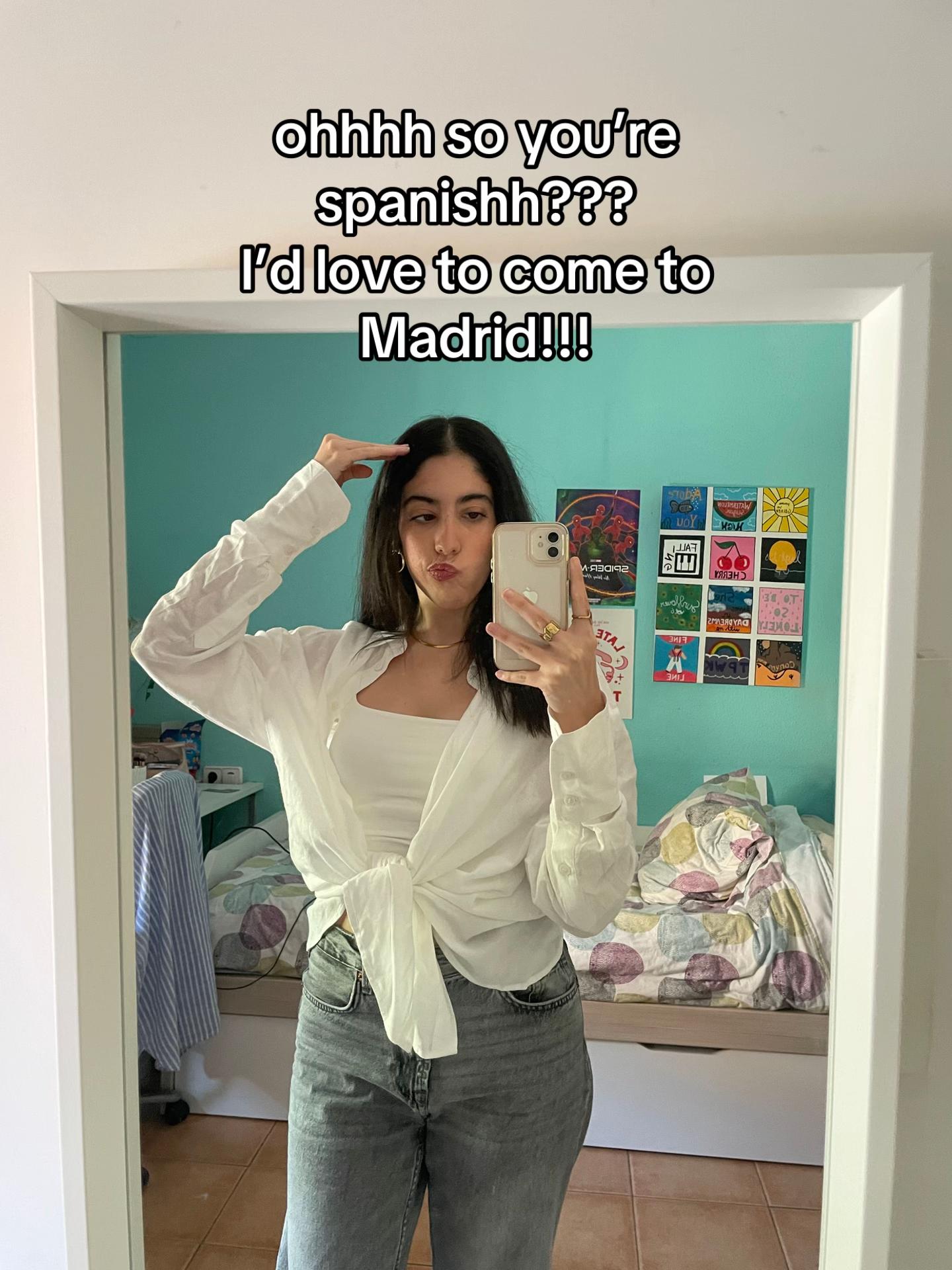 @J&Uacute;LIA