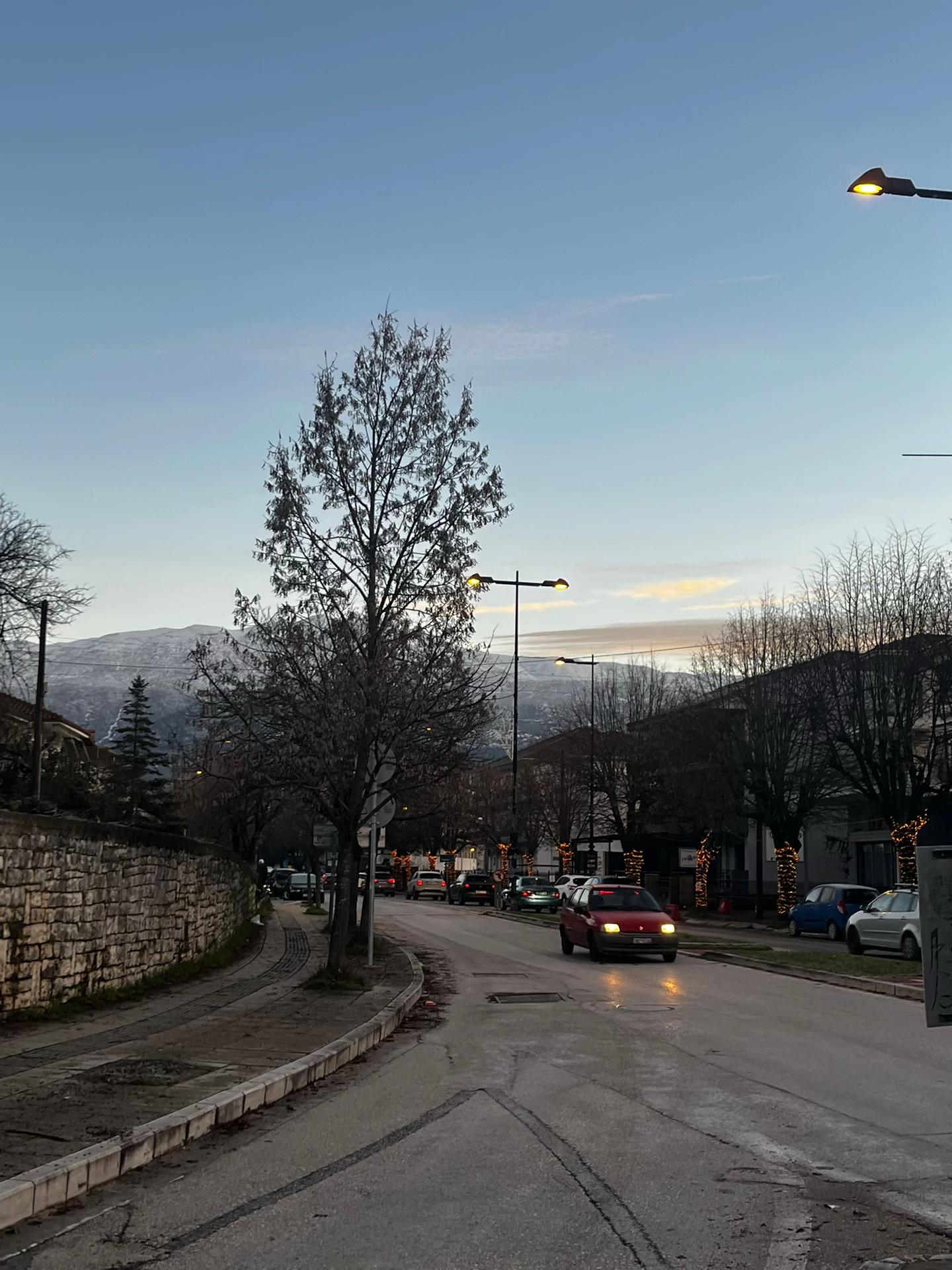 @&Tau;έ&omicron;