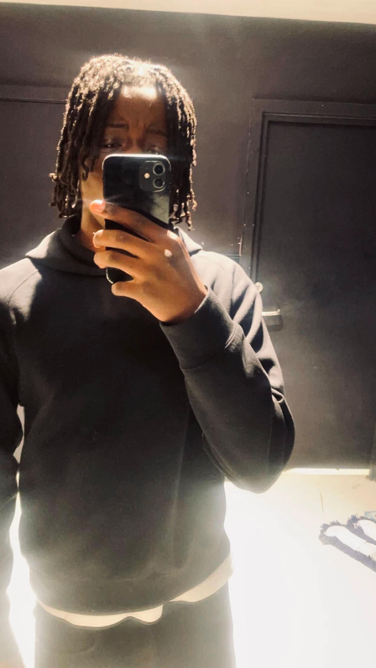 @Amari