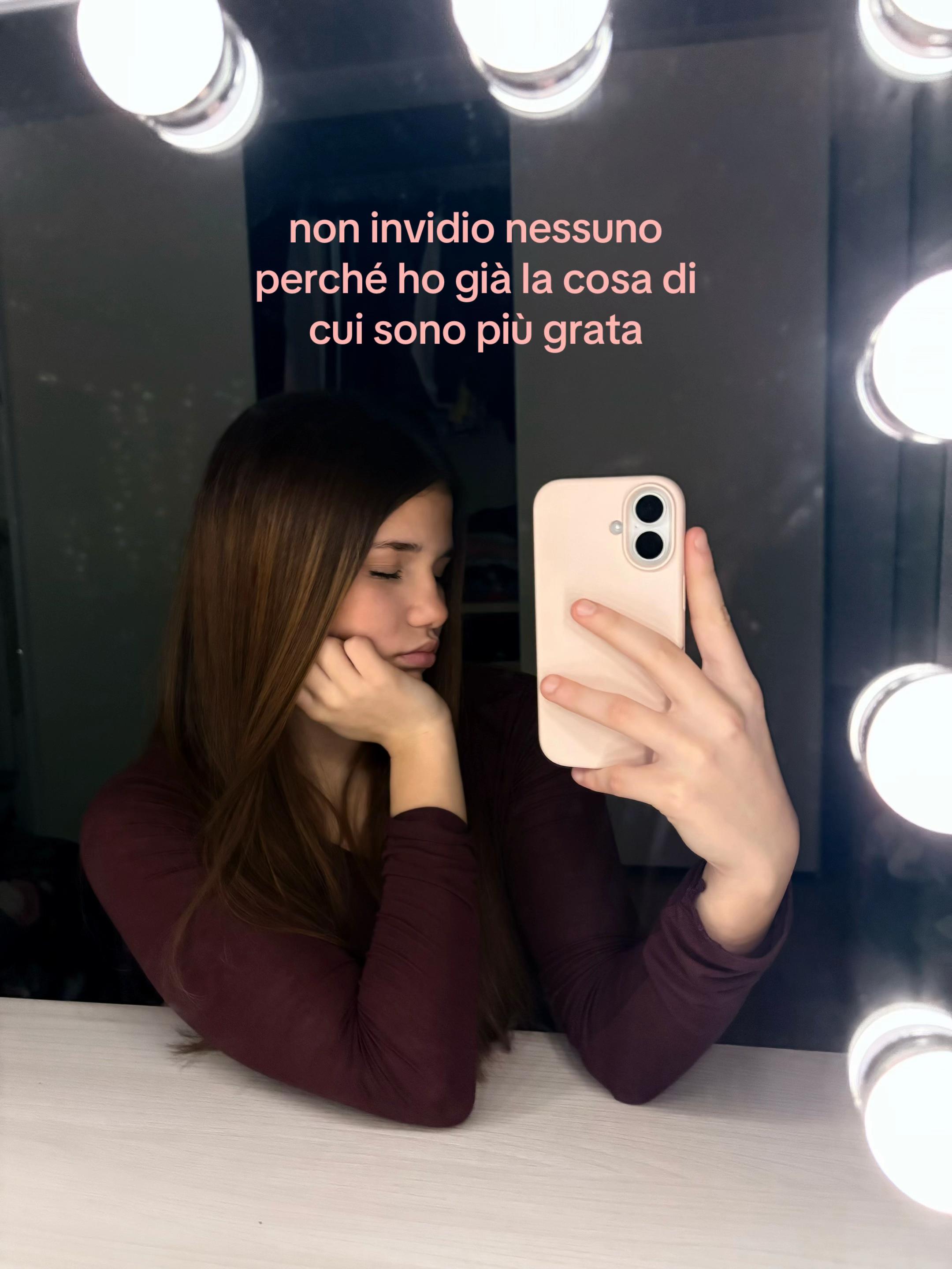 @𝓫𝓫𝓮𝓷𝓮