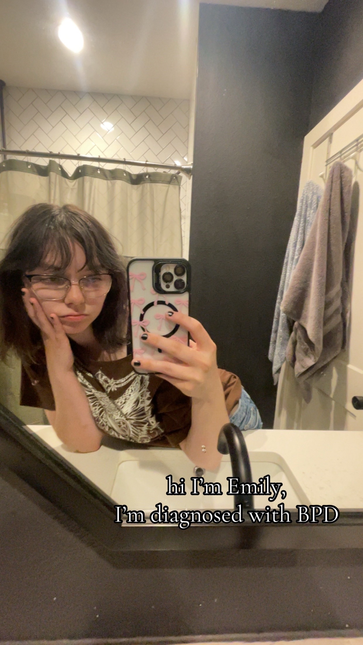 @Em<3