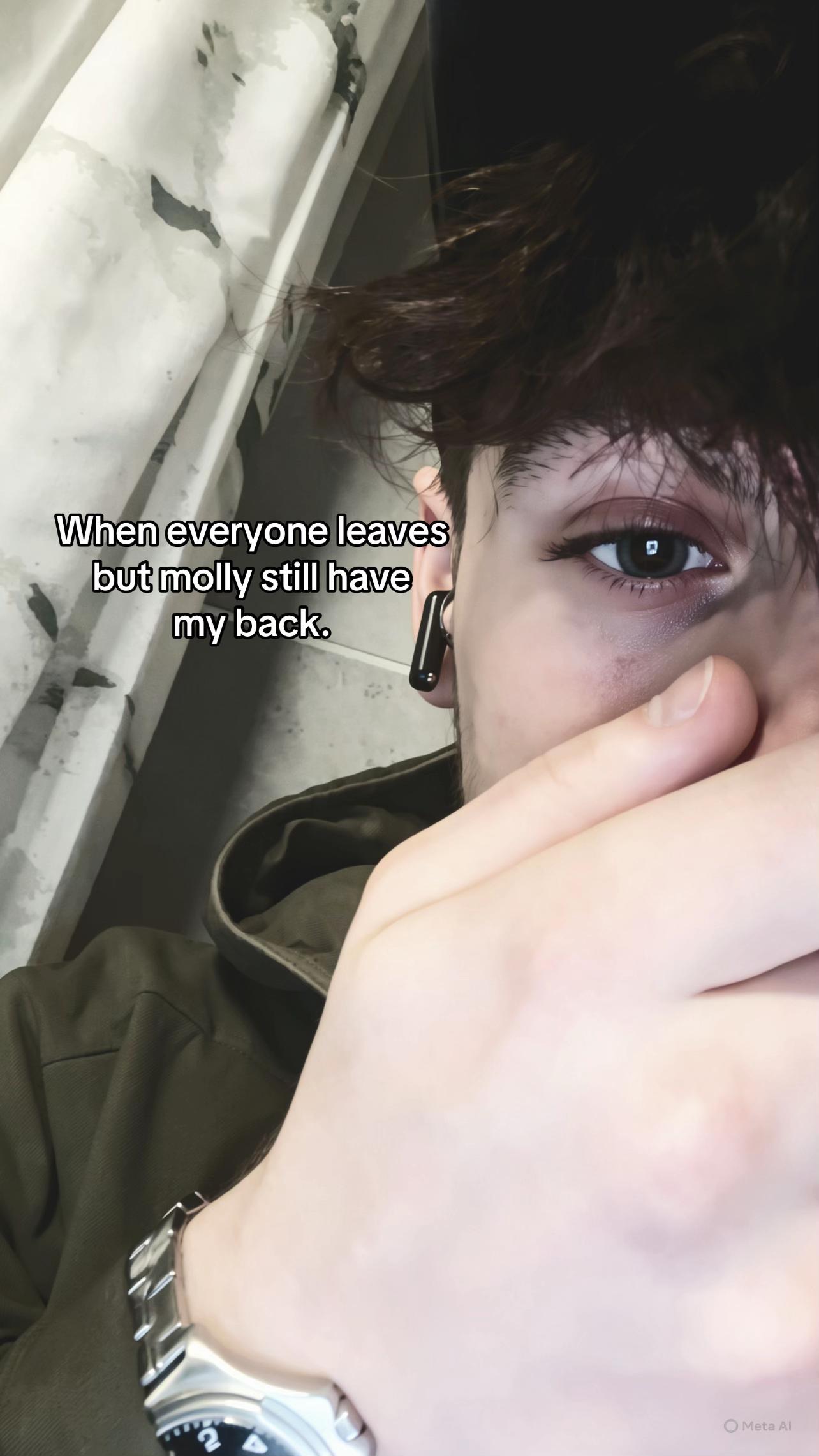 @𝑲𝟗