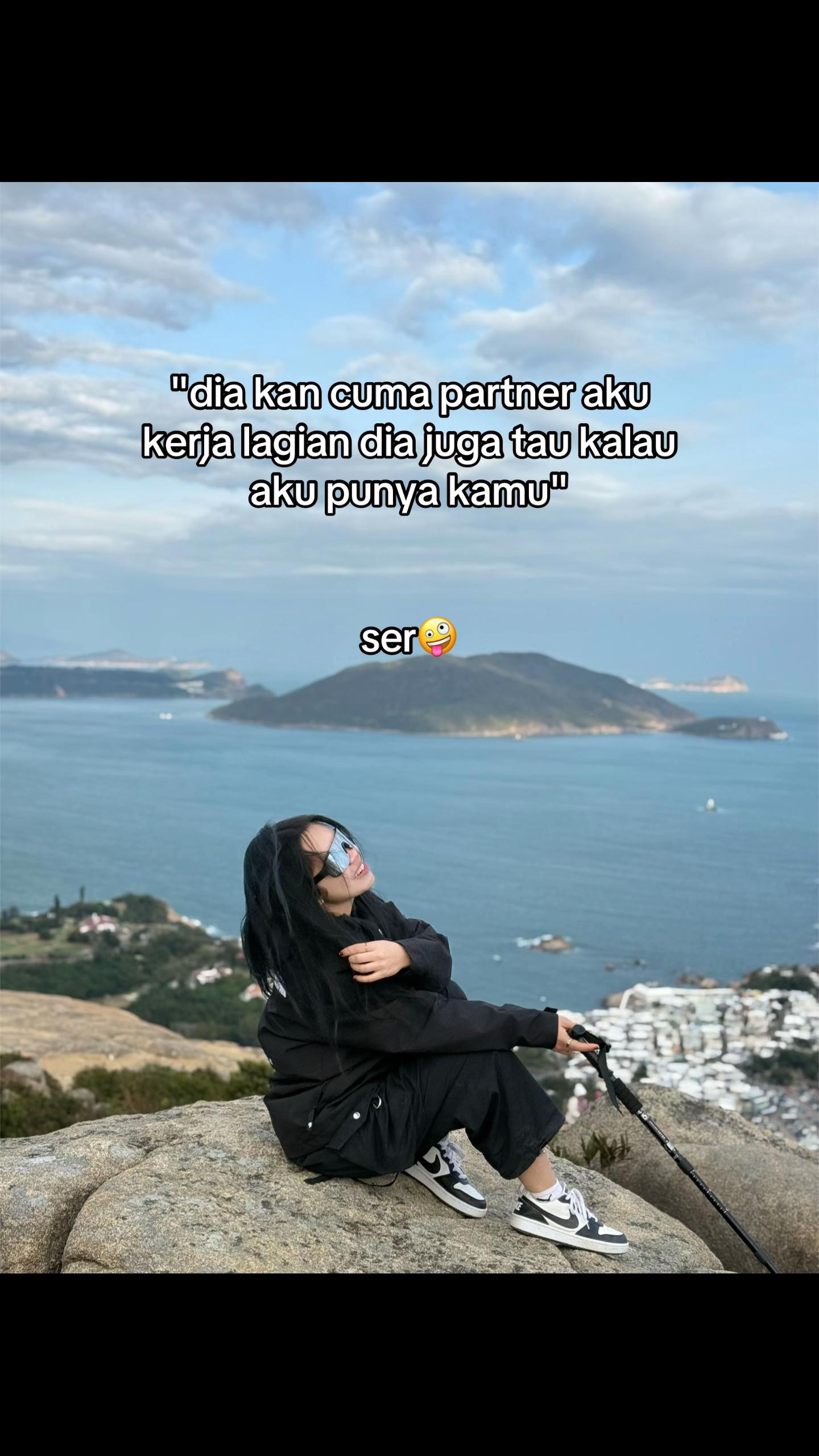 @RATNAWIWID