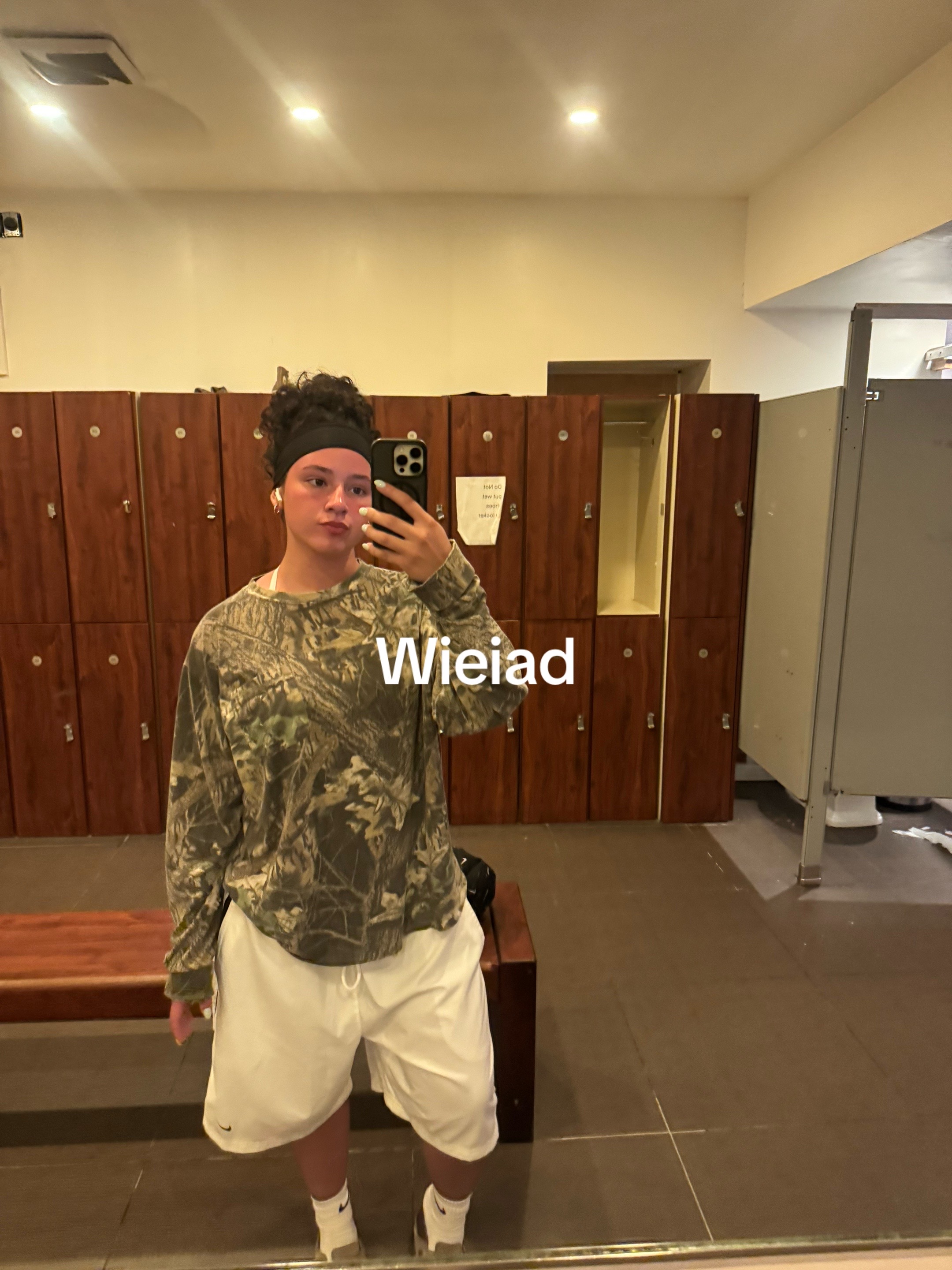 @theanjelinadiaz