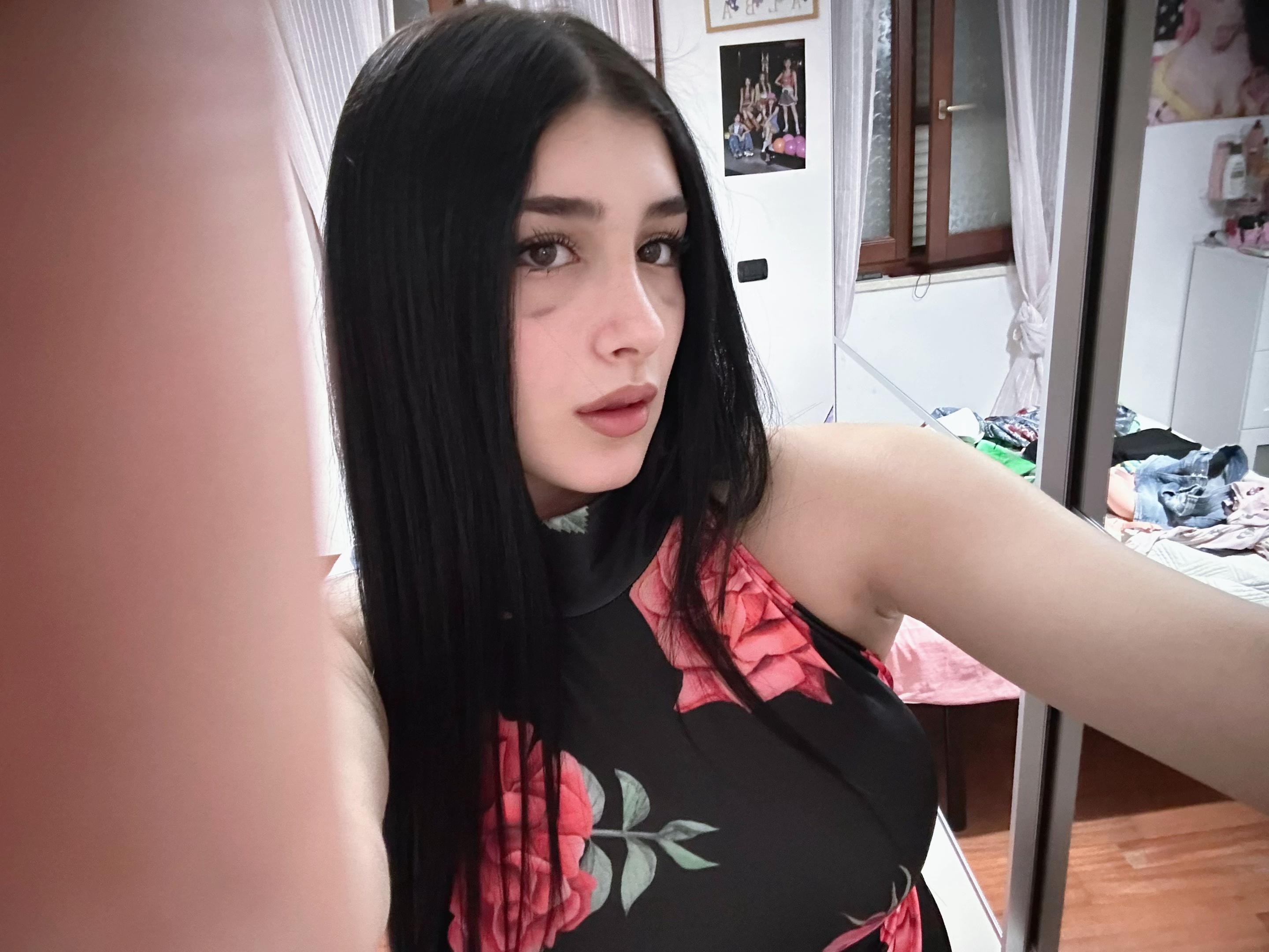 @ᡕᠵデᡁ᠊╾━ ˖ ᡣ𐭩 ⊹