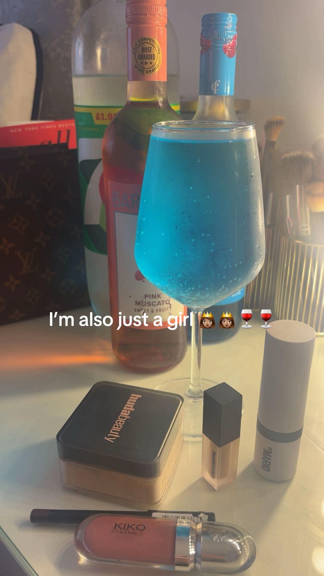 @👸🏽 🍒𝒞𝑀