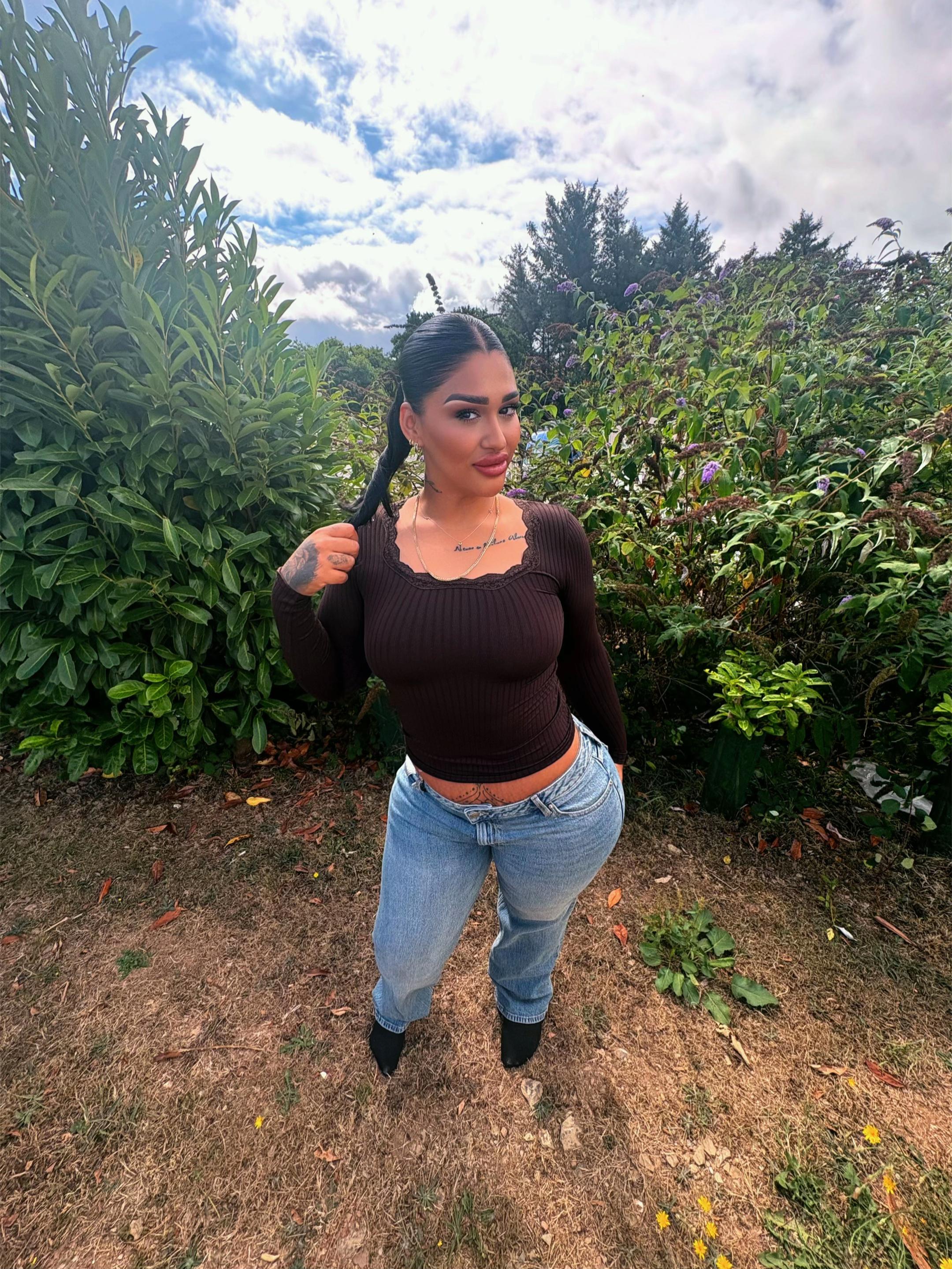 @J A S M I N E