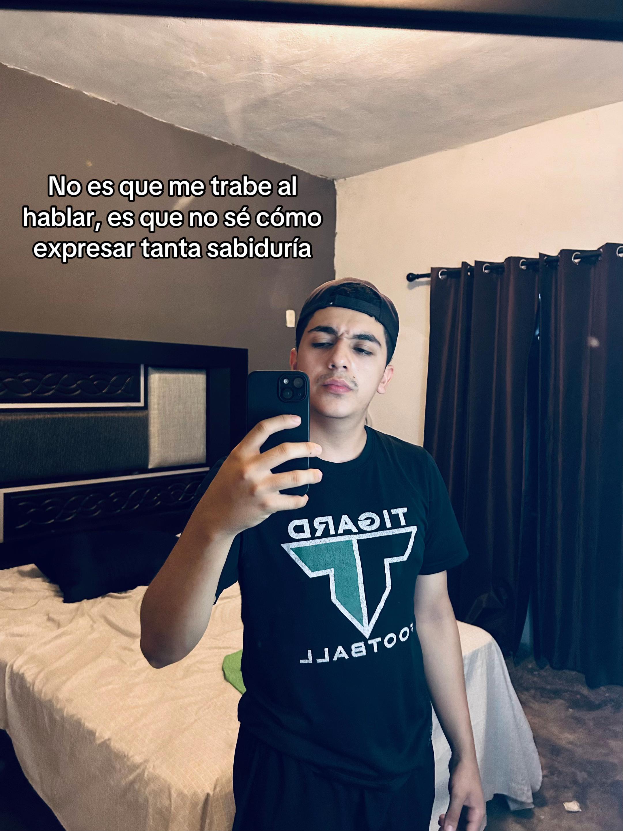 @ALEX☘️