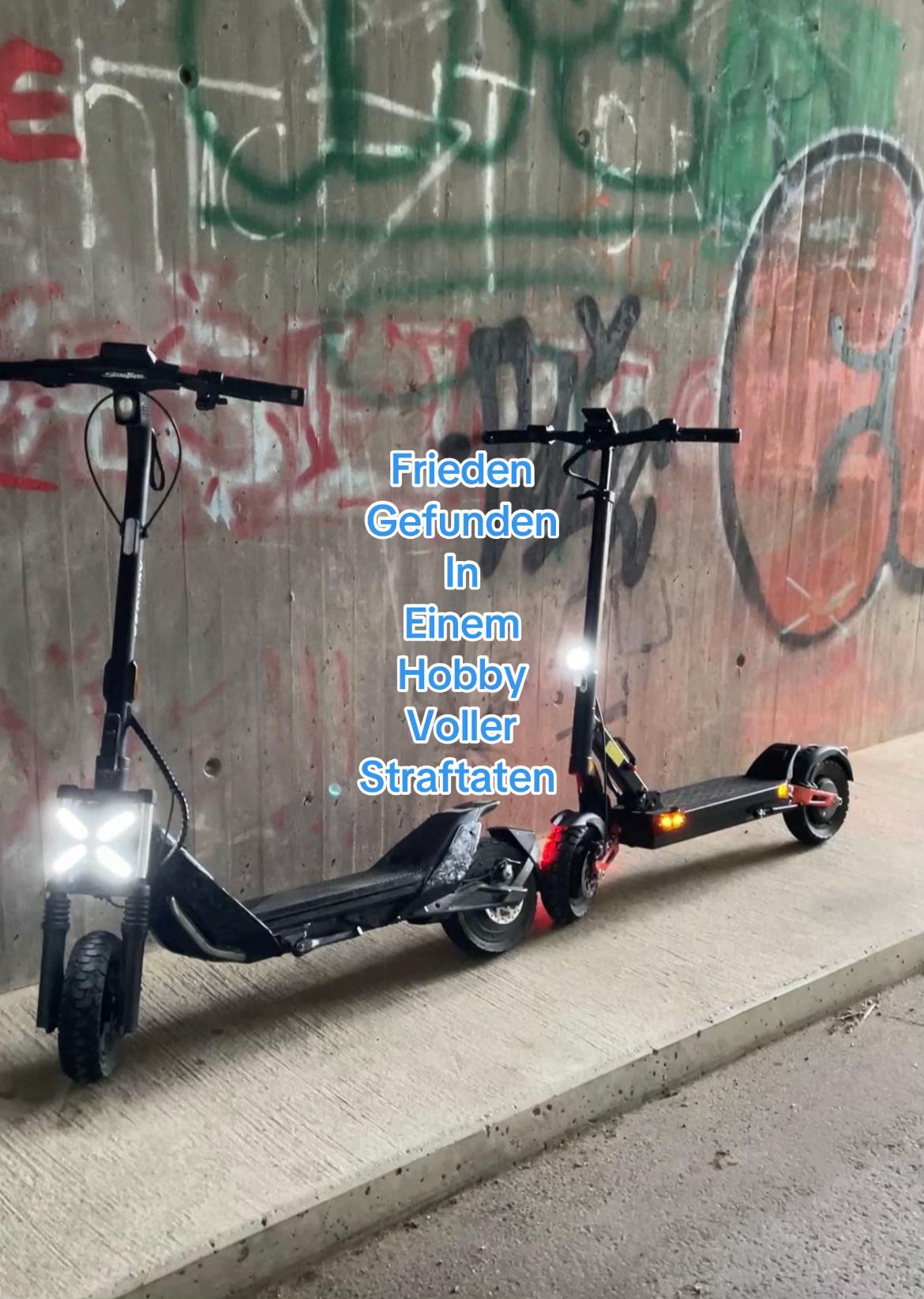 @𝐊𝐀𝐌𝐀𝐙𝐈𝐊🦦
