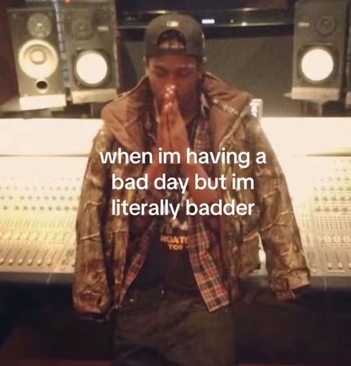 @iz🫂