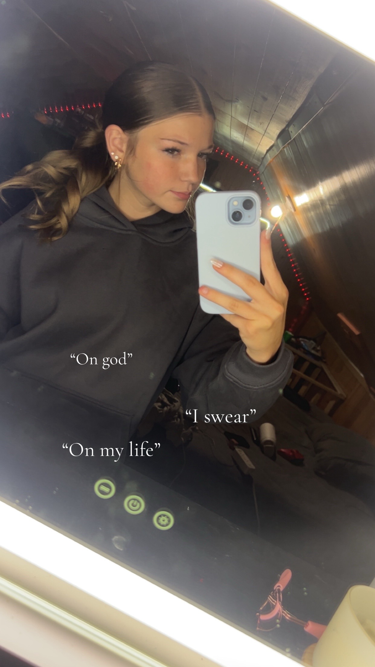 @Lilliii