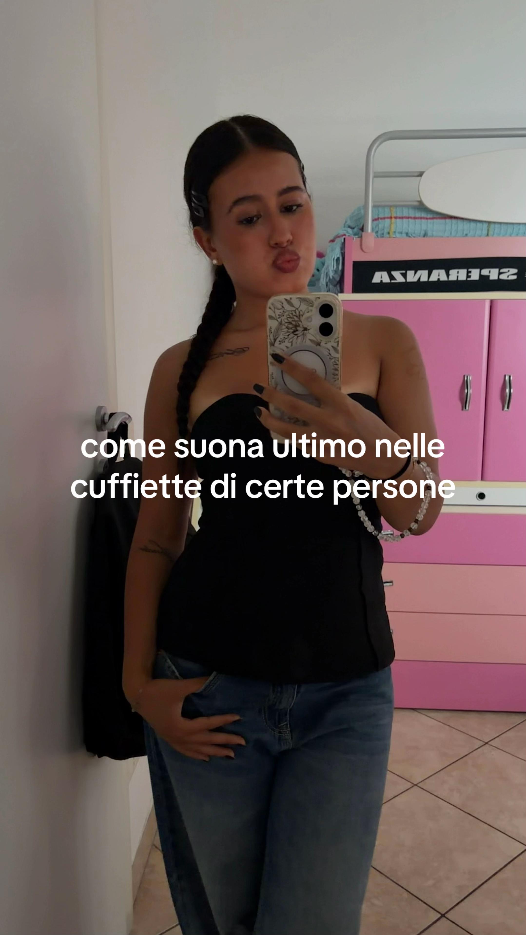 @claudiasarconee