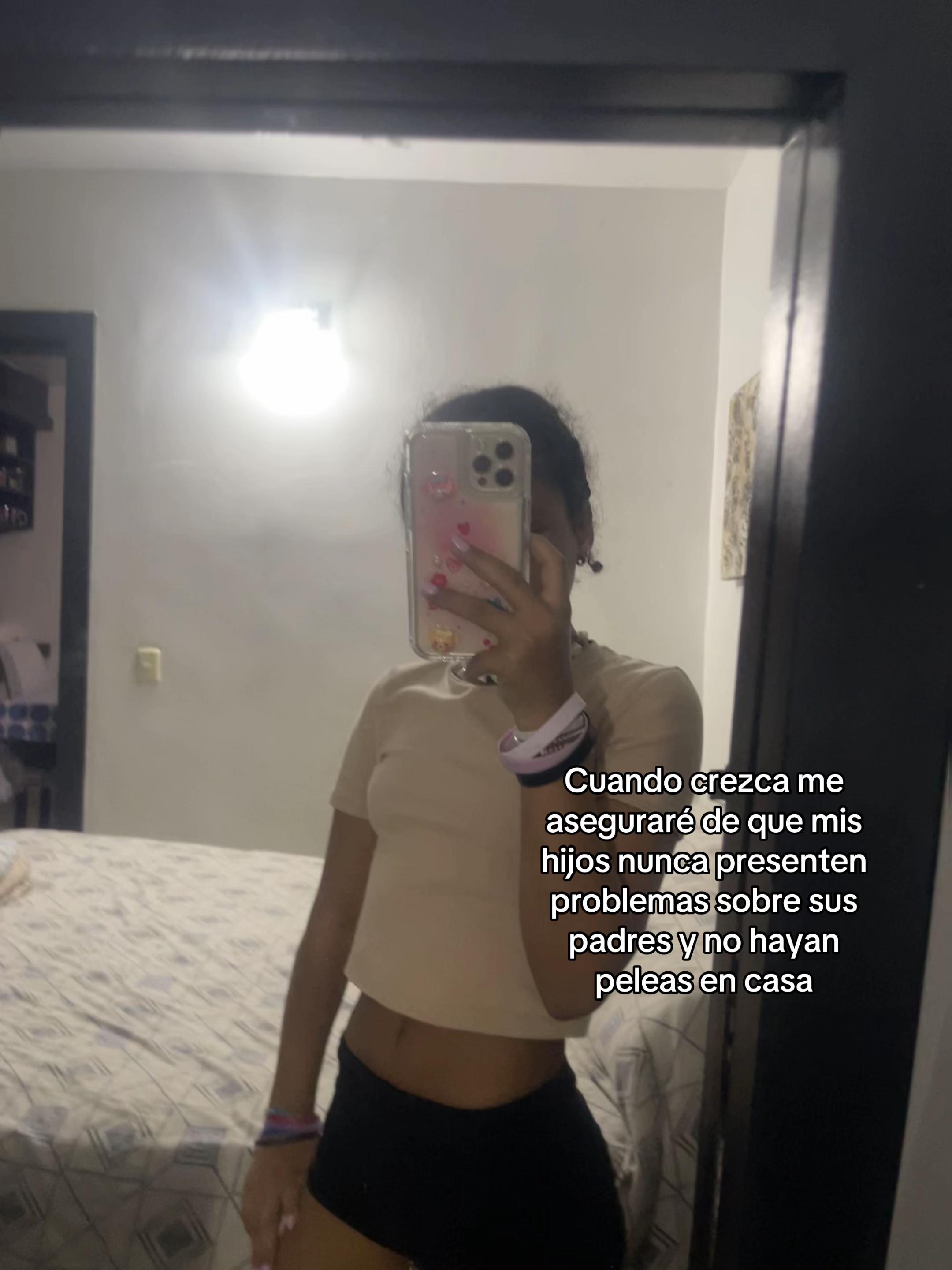 @Julii🦈