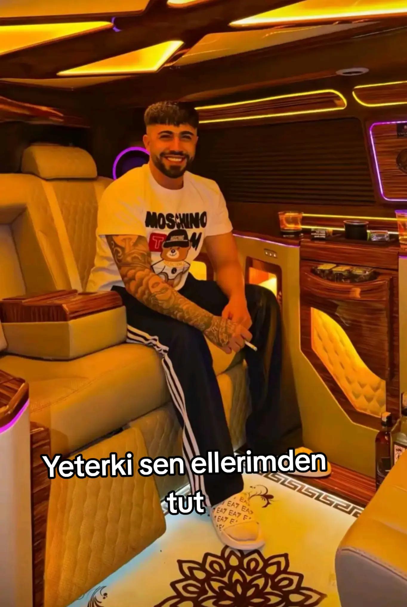 @LeylaxKol