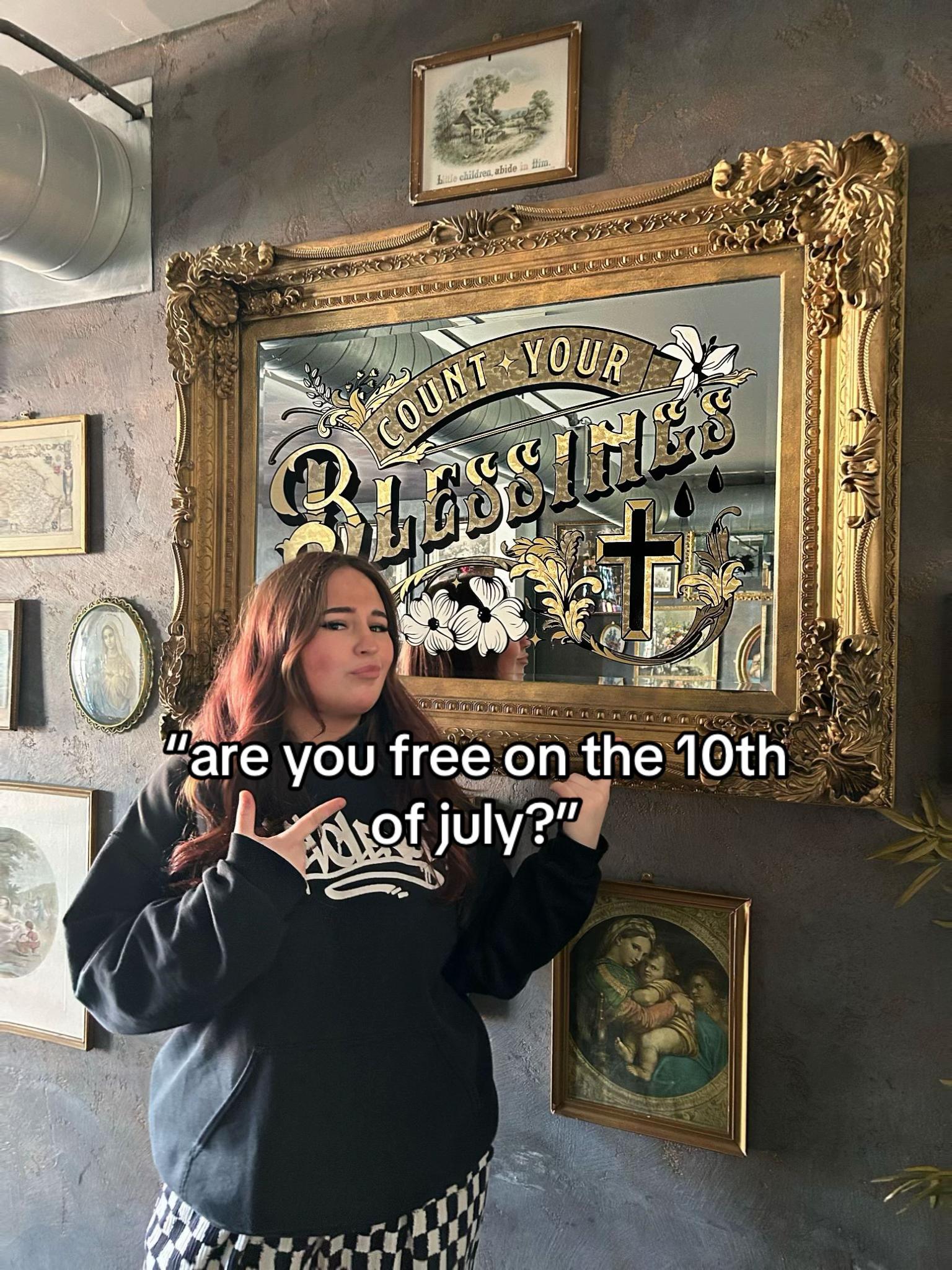 @โ alex โ